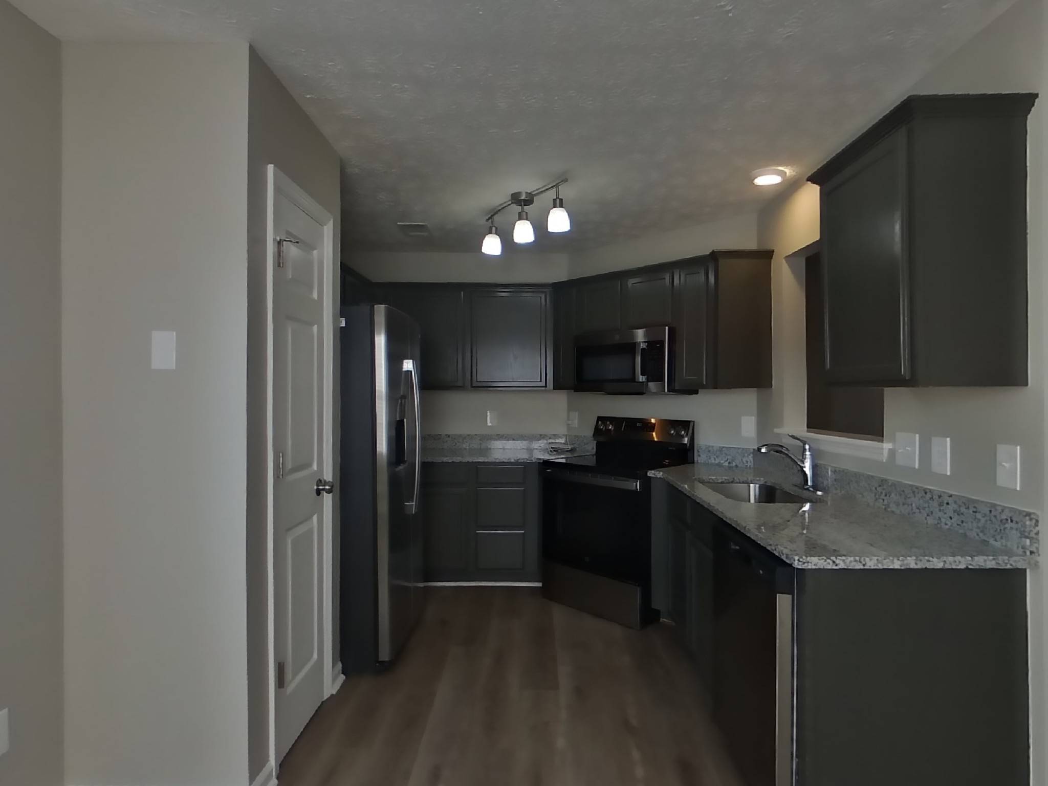 1956 Port James Cir, Antioch, TN 37013