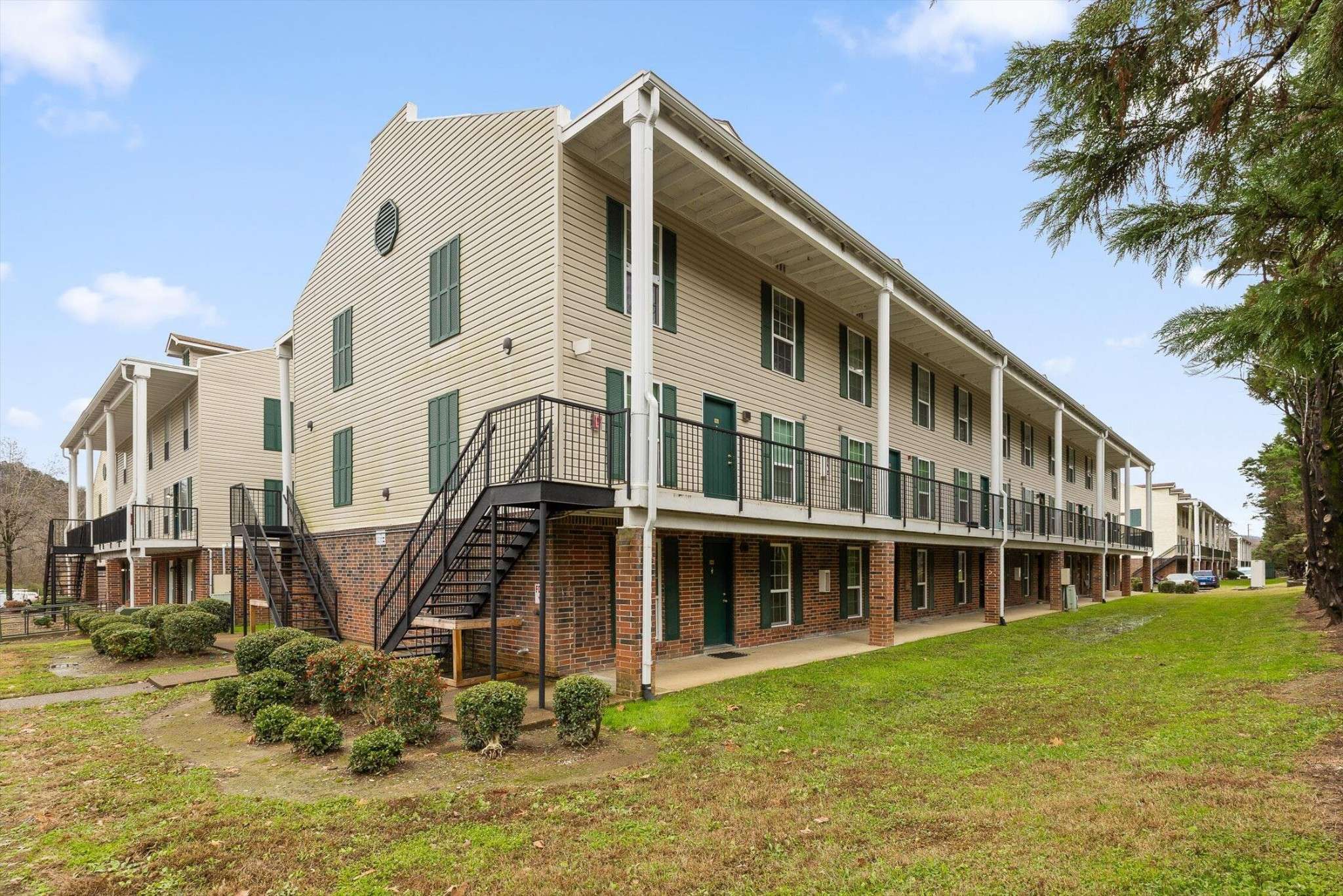 900 Mountain Creek Road #M162, Chattanooga, TN 37405