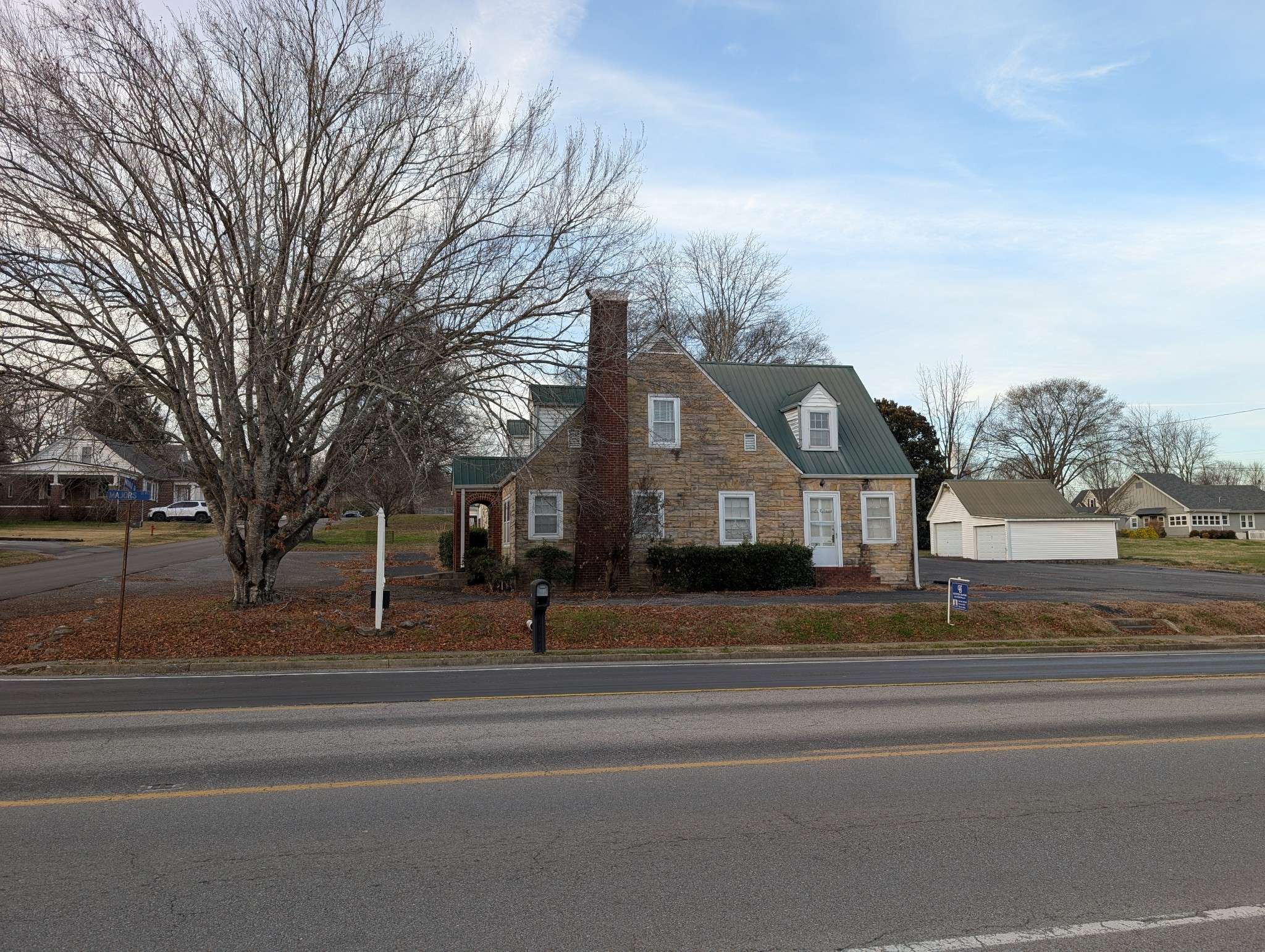 12 Magnolia Dr, Lynchburg, TN 37352
