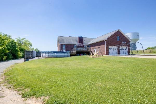 1224 Stop 30 Road, Hendersonville, TN 37075