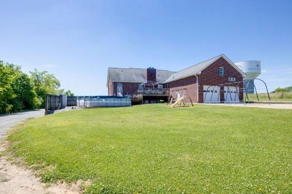 1224 Stop 30 Road, Hendersonville, TN 37075