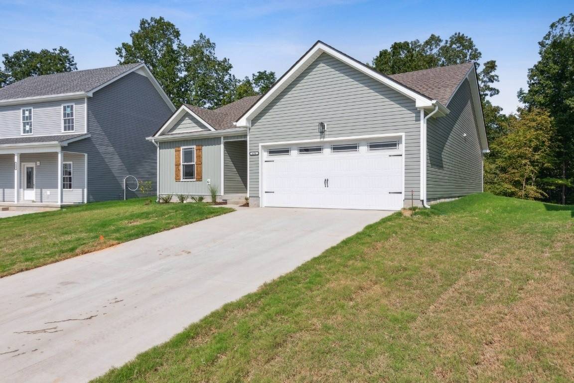 478 Mattingly Dr, Clarksville, TN 37042