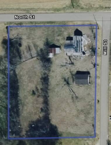 641 Mill St, Hollow Rock, TN 38342
