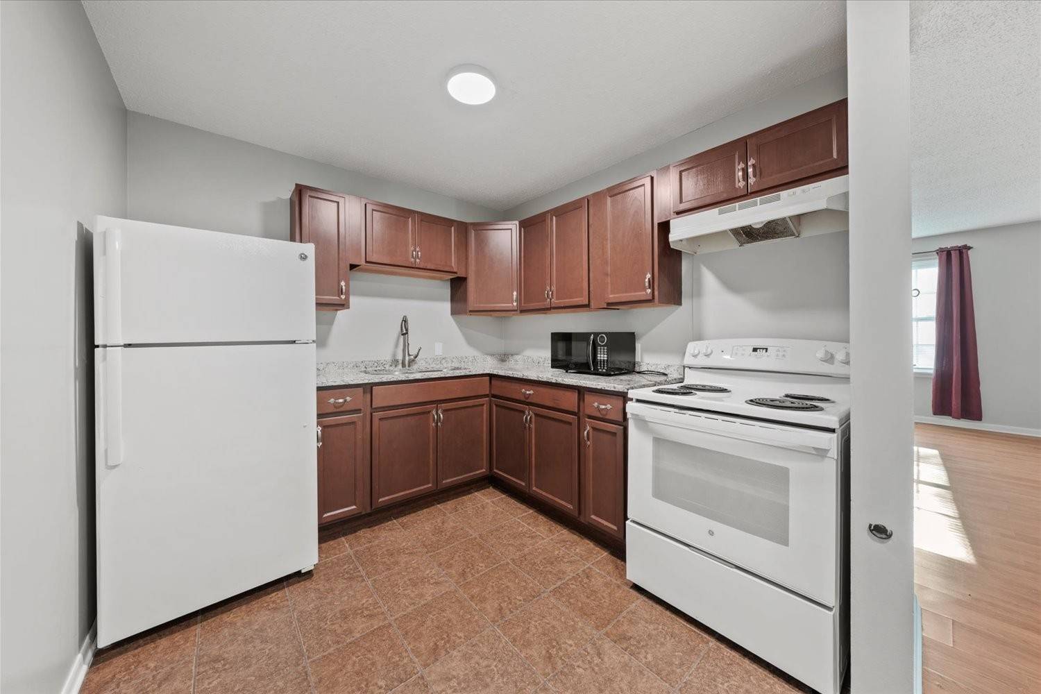441 Harding Pl #A12, Nashville, TN 37211