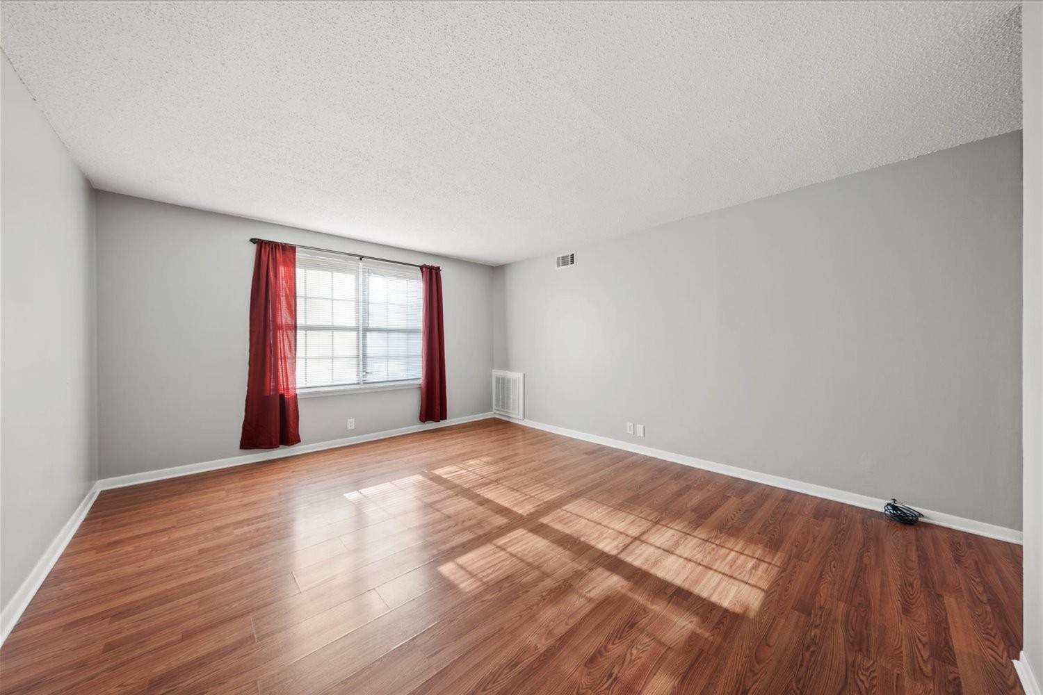 441 Harding Pl #A12, Nashville, TN 37211