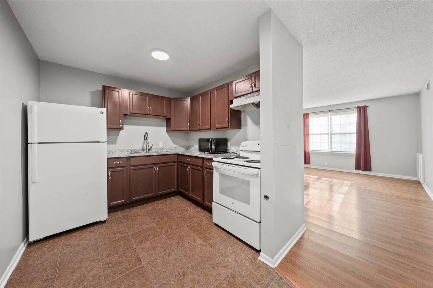 441 Harding Pl #A12, Nashville, TN 37211