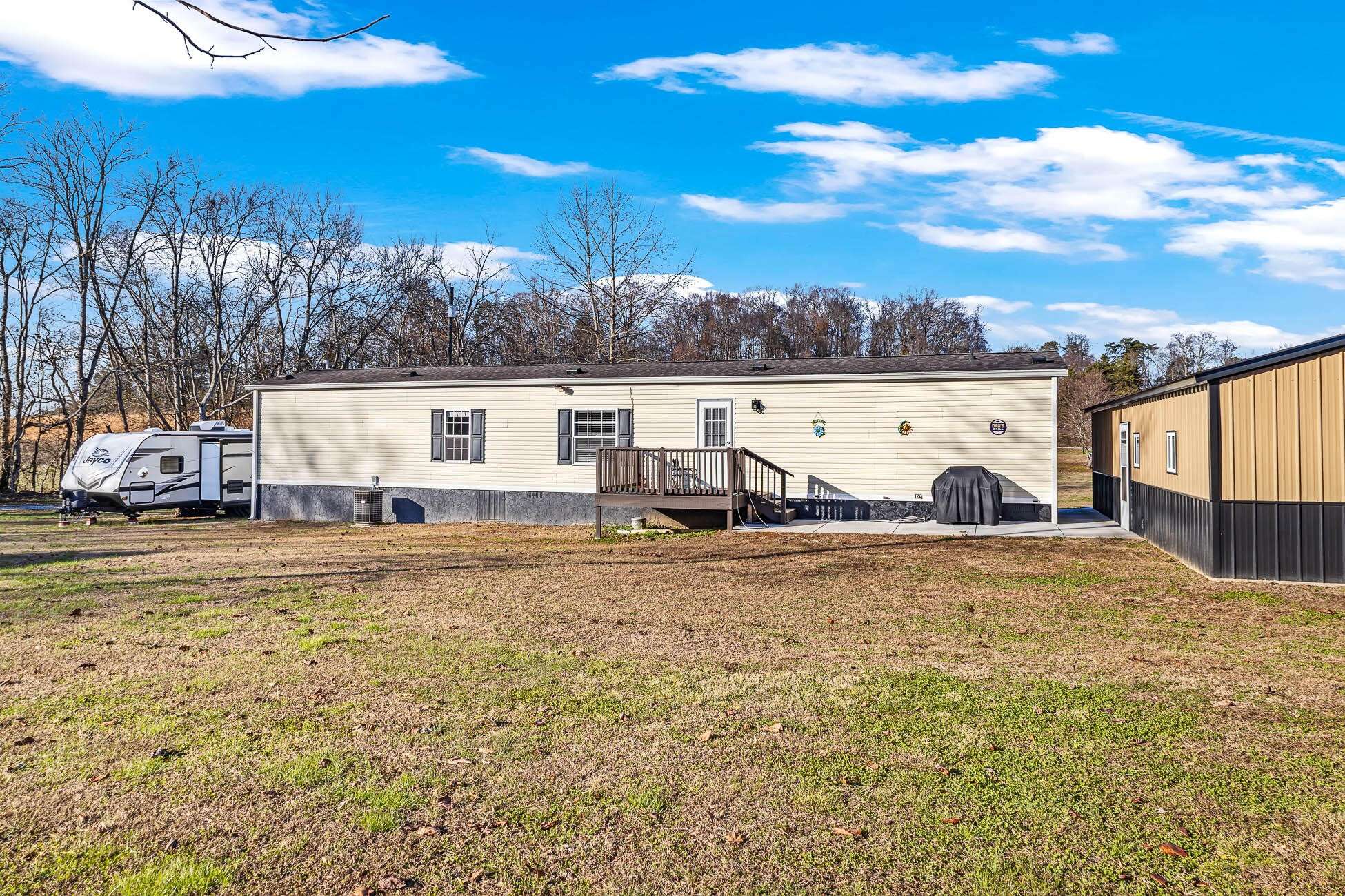 3786 Sweetwater Vonore Road, Sweetwater, TN 37874