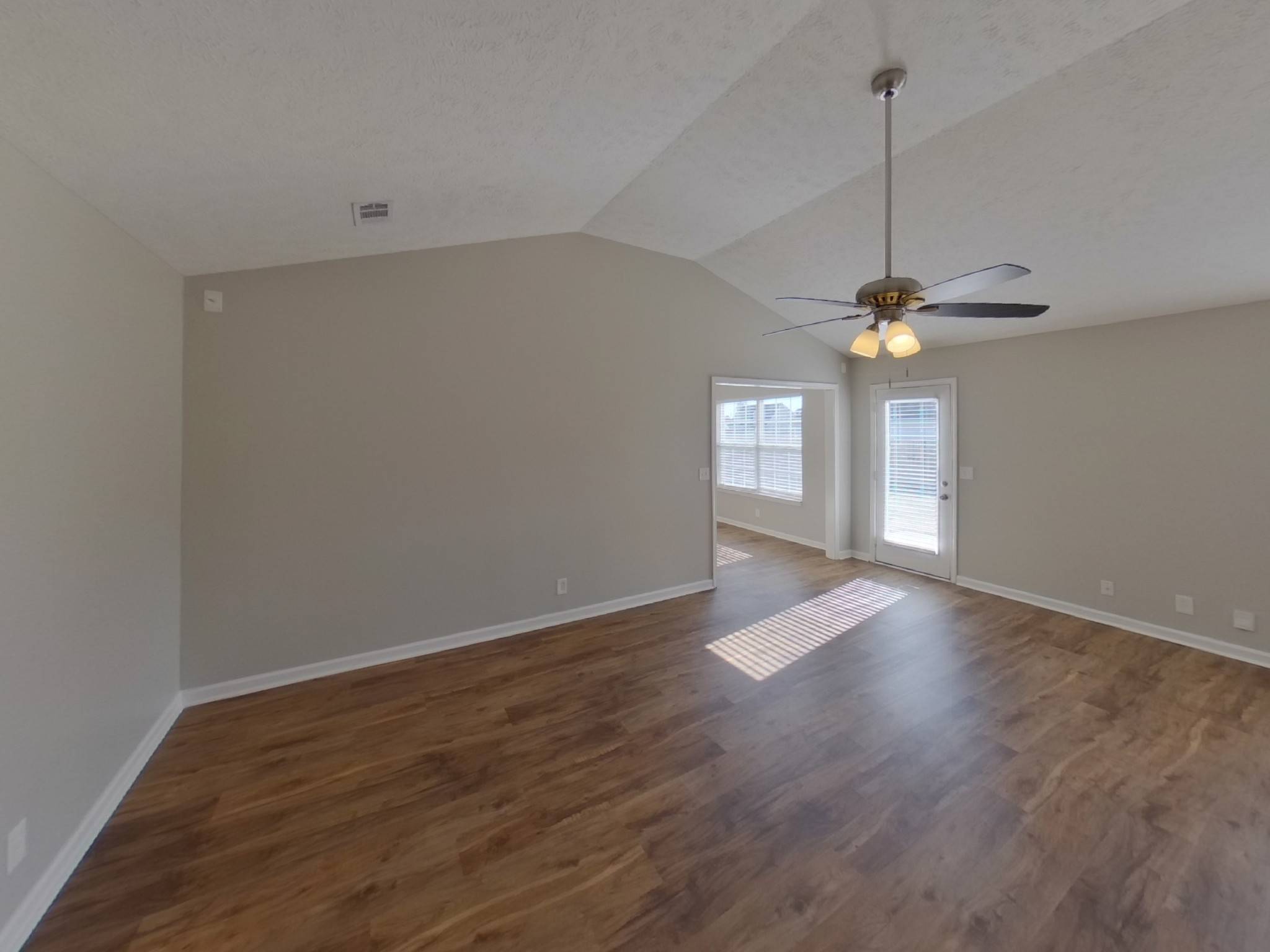 3107 Donard Ct, Murfreesboro, TN 37128