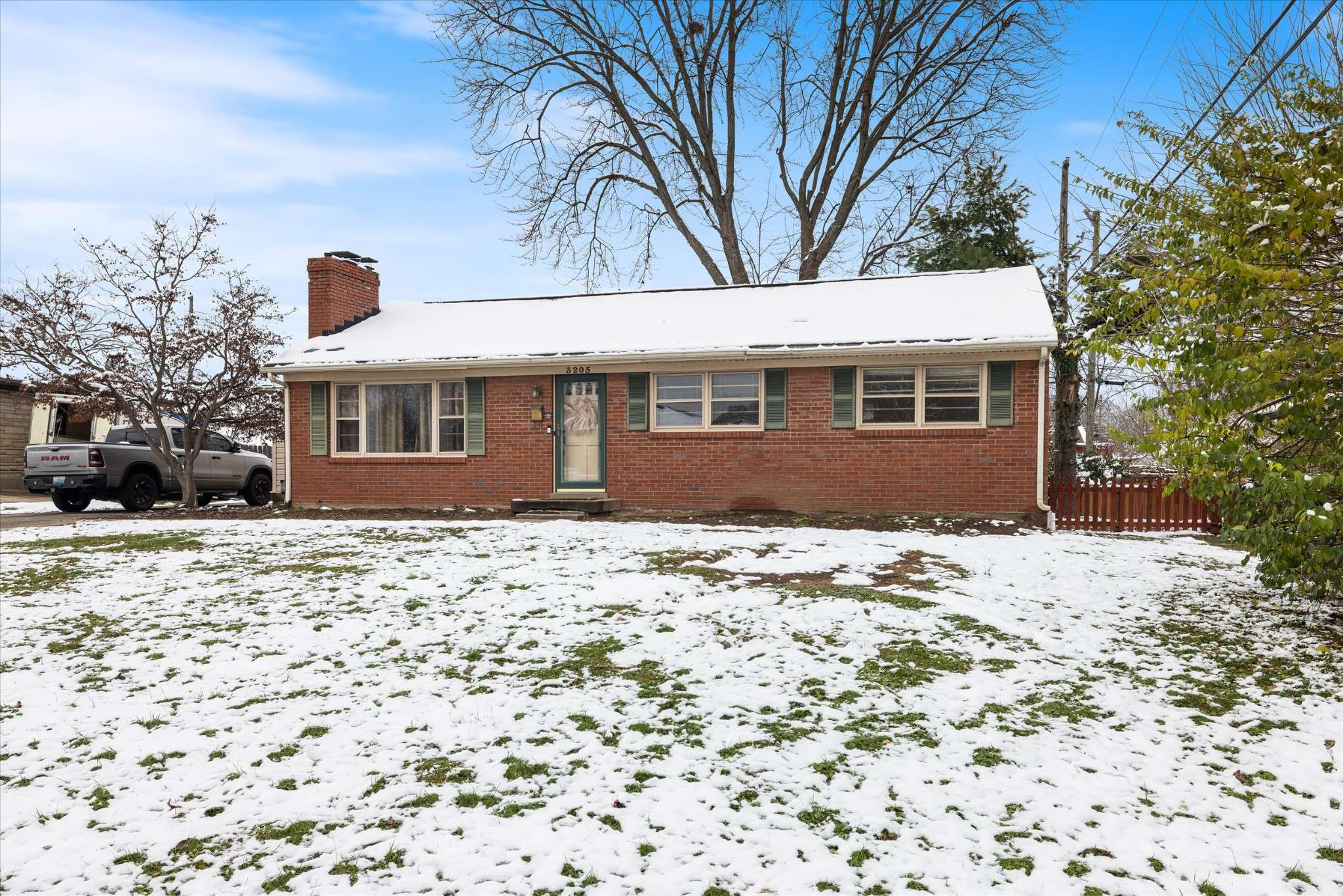 3205 Norma Ln, Louisville, KY 40220