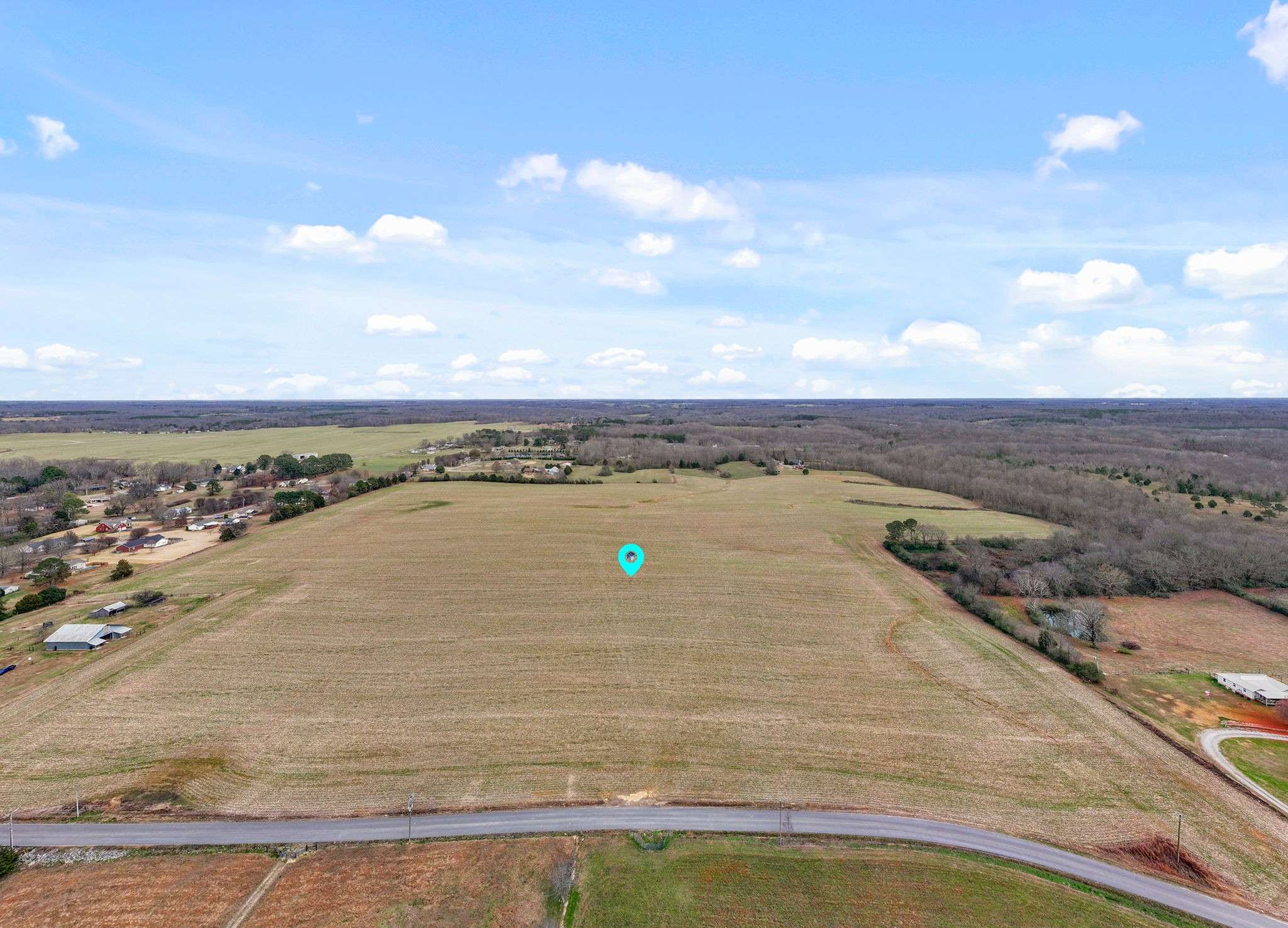 130 Beartown Rd, Loretto, TN 38469