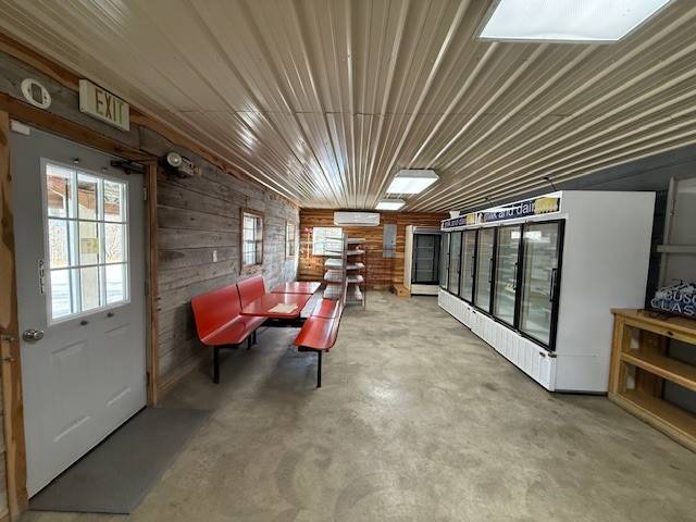2316 Buffalo Rd, Hohenwald, TN 38462