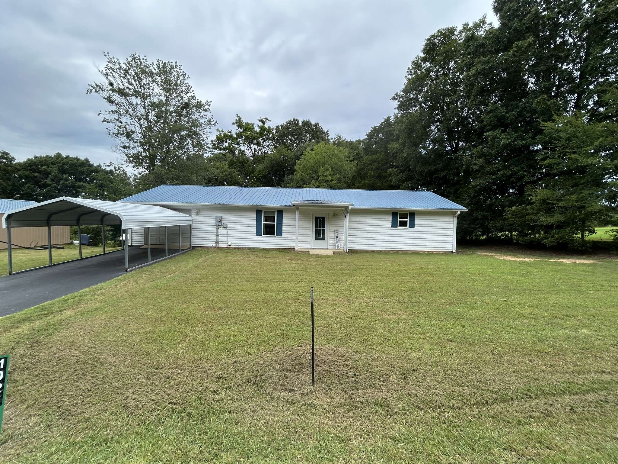 1026 Tom White Rd, Big Sandy, TN 38221
