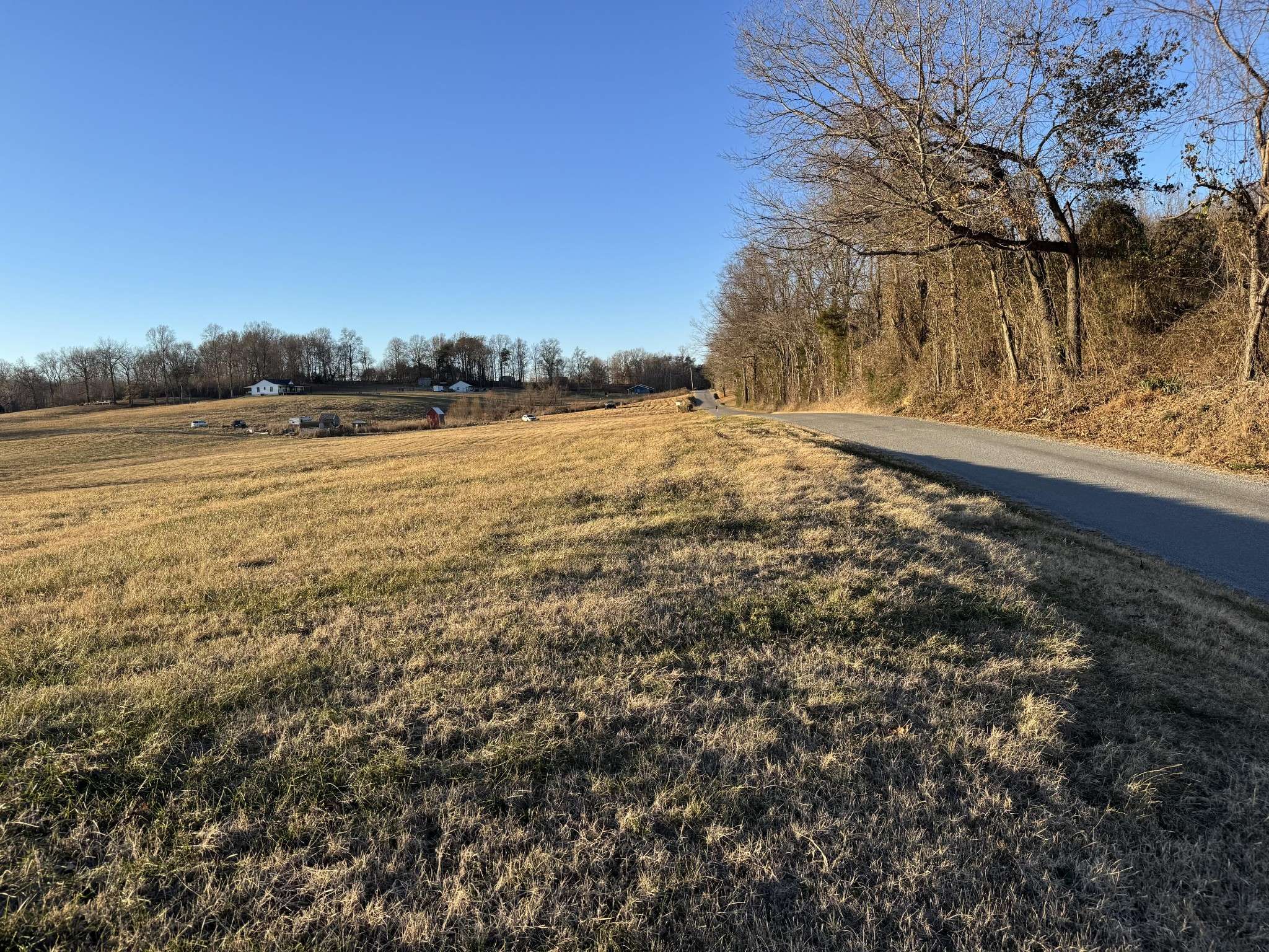31 Short East RD, Moss, TN 38575