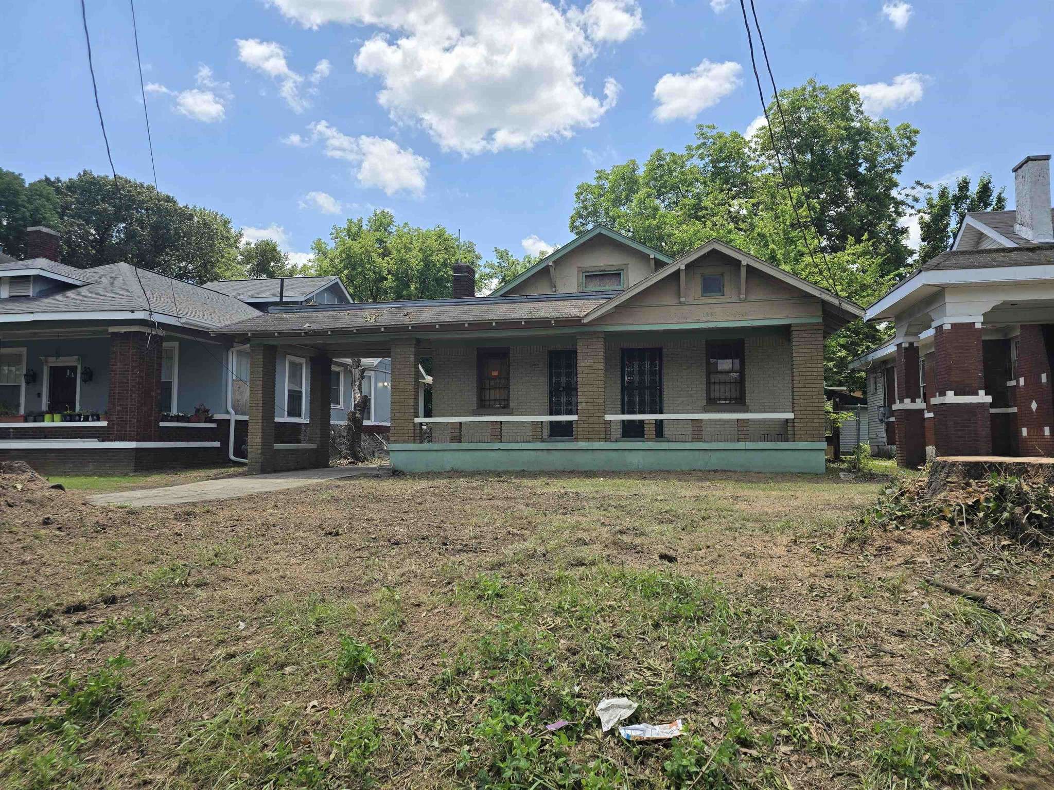 1251 LAMAR AVE, Memphis, TN 38104