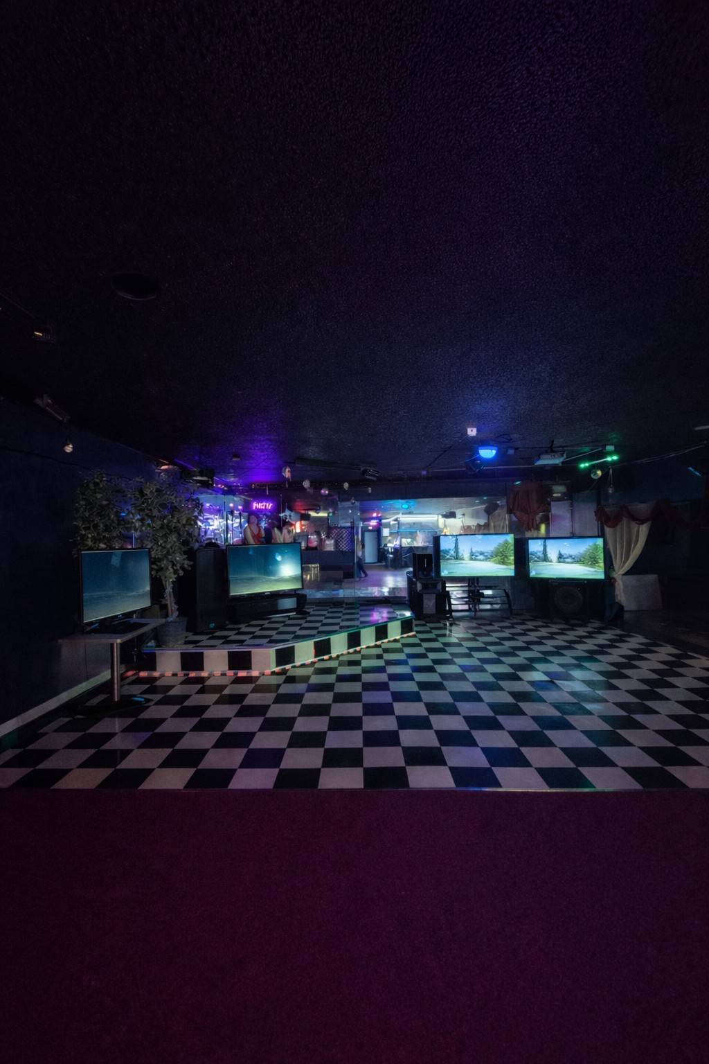 2647 Fort Campbell Blvd, Clarksville, TN 37042