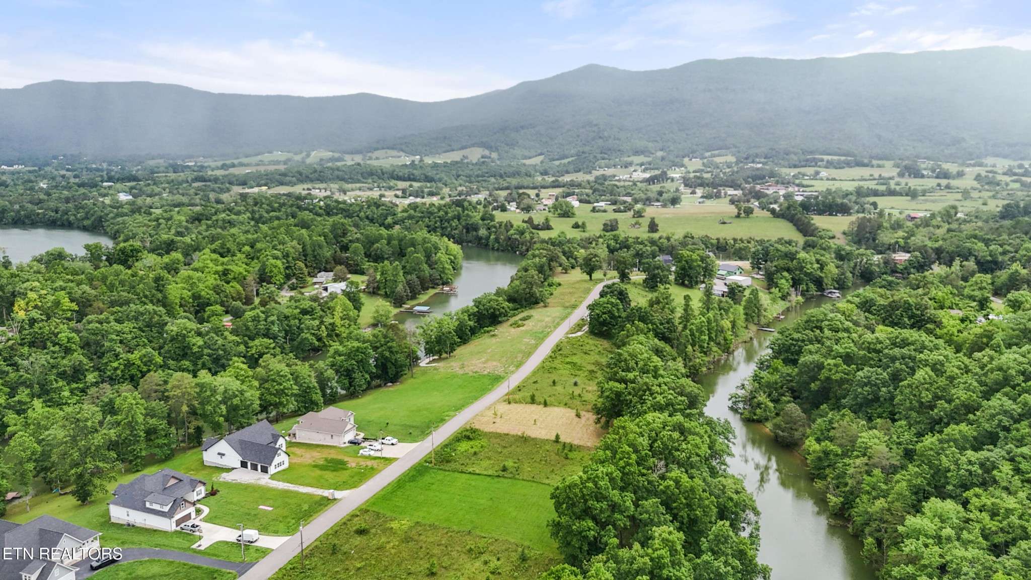 0 Wagon Lane, Speedwell, TN 37870
