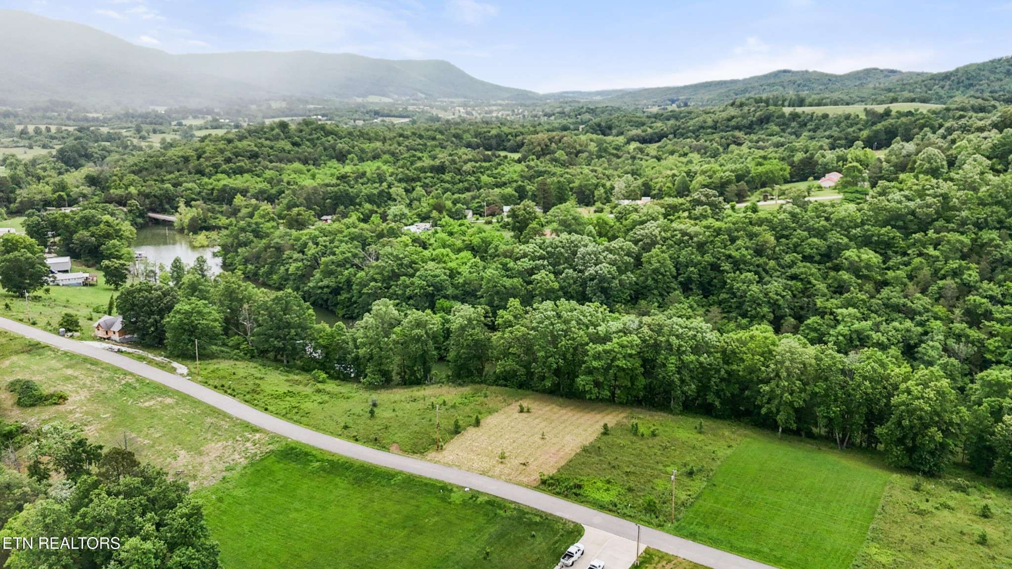 0 Wagon Lane, Speedwell, TN 37870