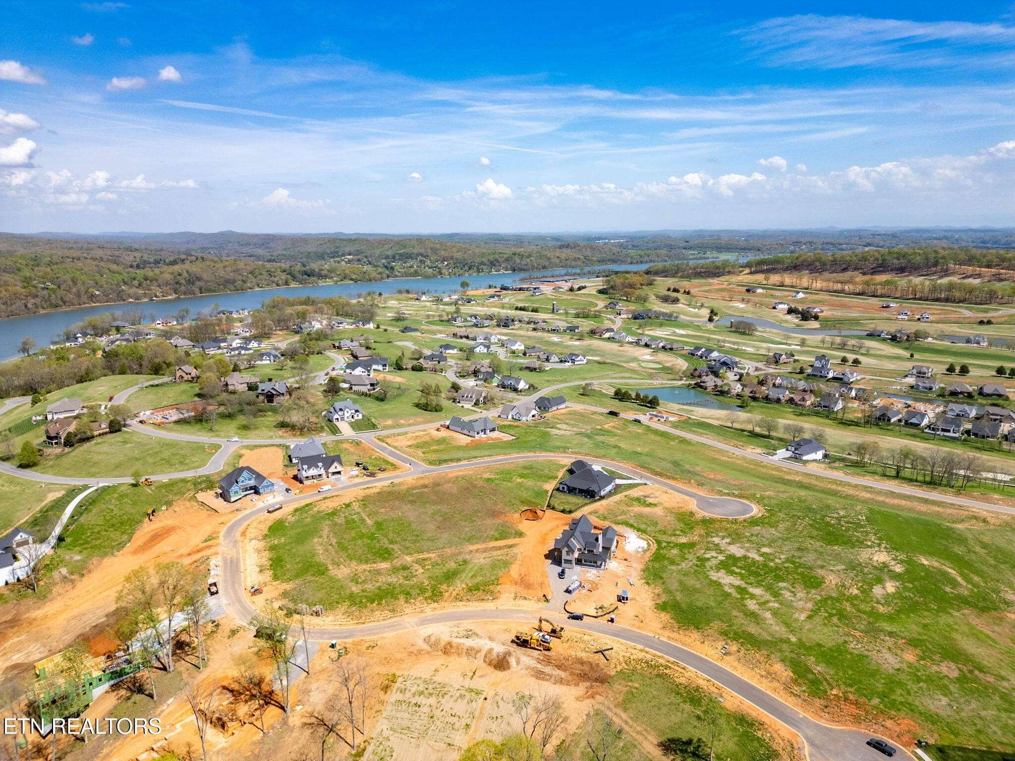 455 Firefly Drive, Loudon, TN 37774