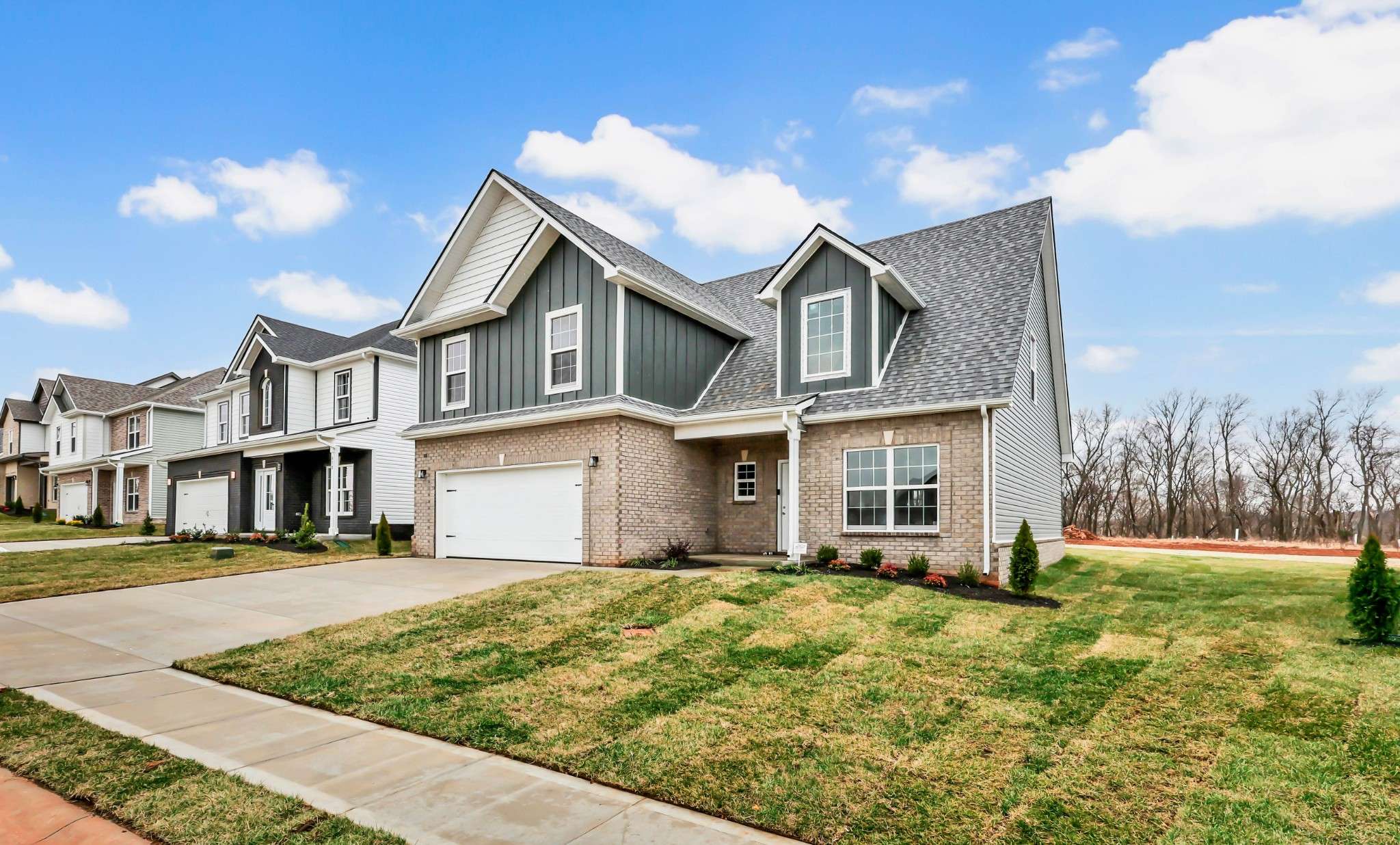 664 Marblewing Ct, Clarksville, TN 37043