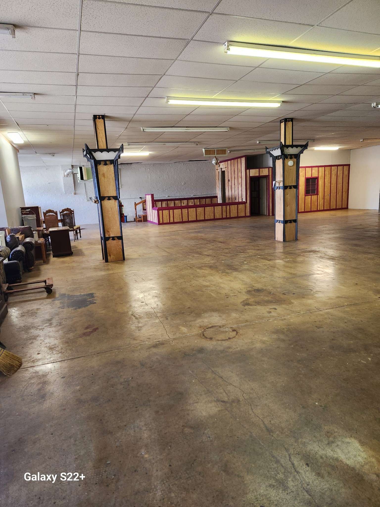 313 S Church St, Livingston, TN 38570