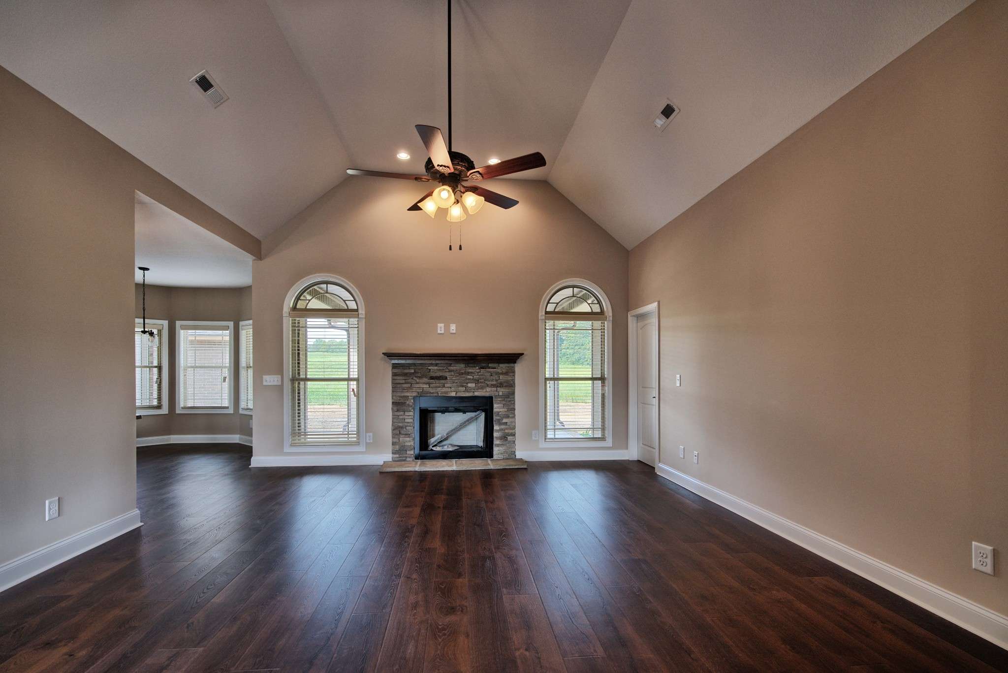 871 Shady Bluff Trail, Clarksville, TN 37043