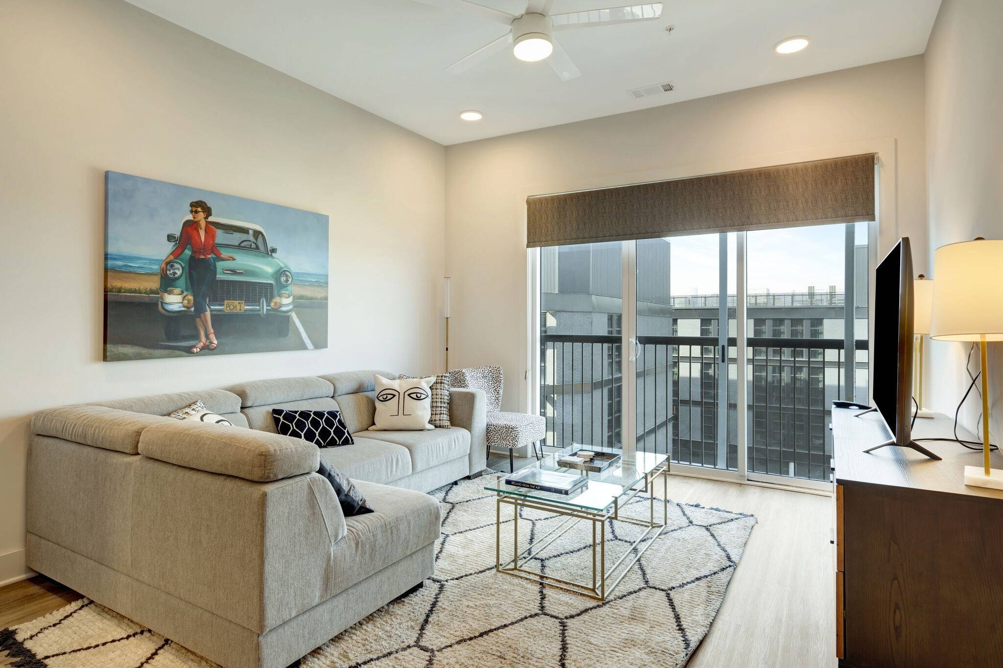 815 Main St #406, Nashville, TN 37206