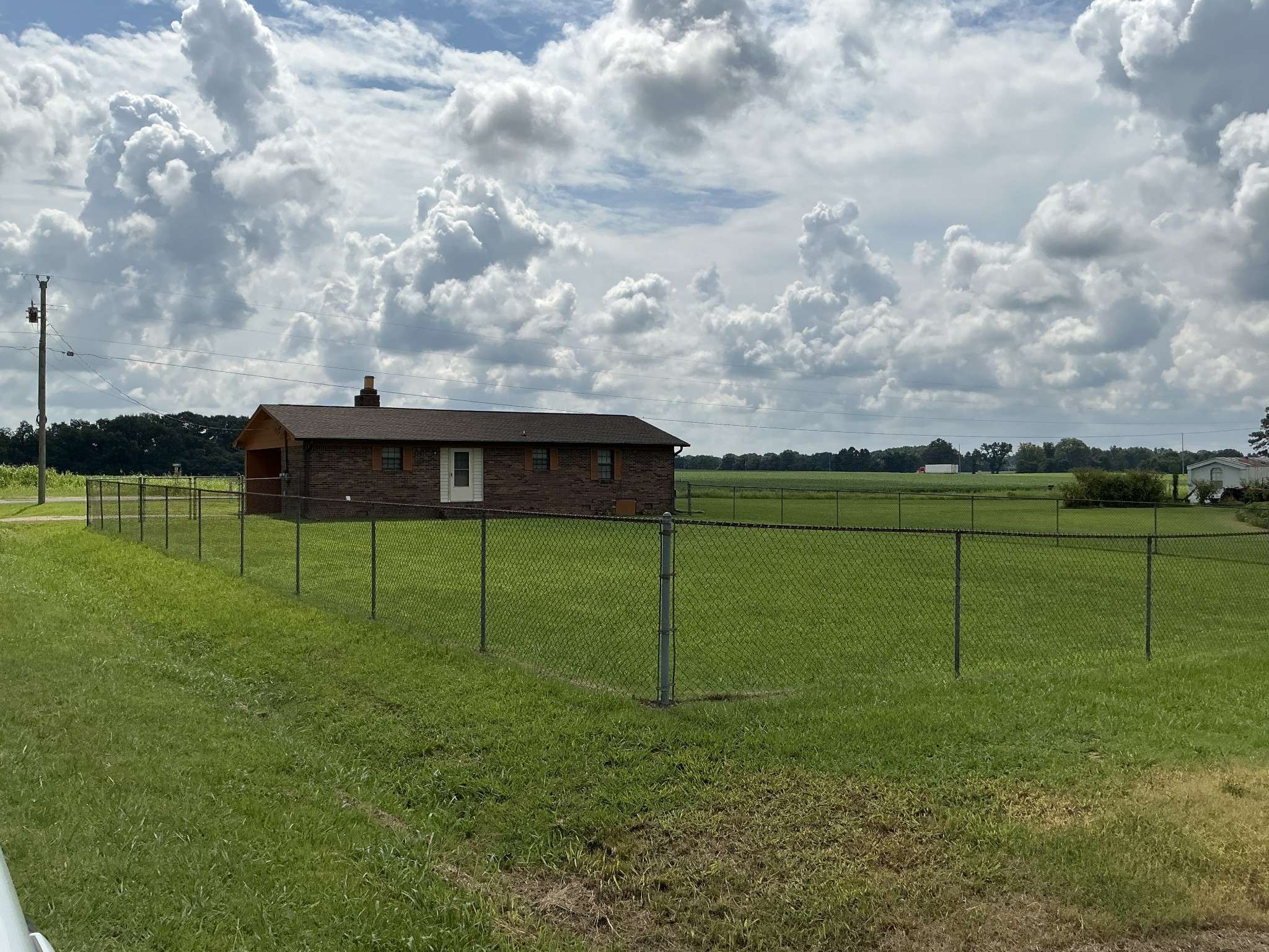 115 Jaynes Rd, Bells, TN 38006