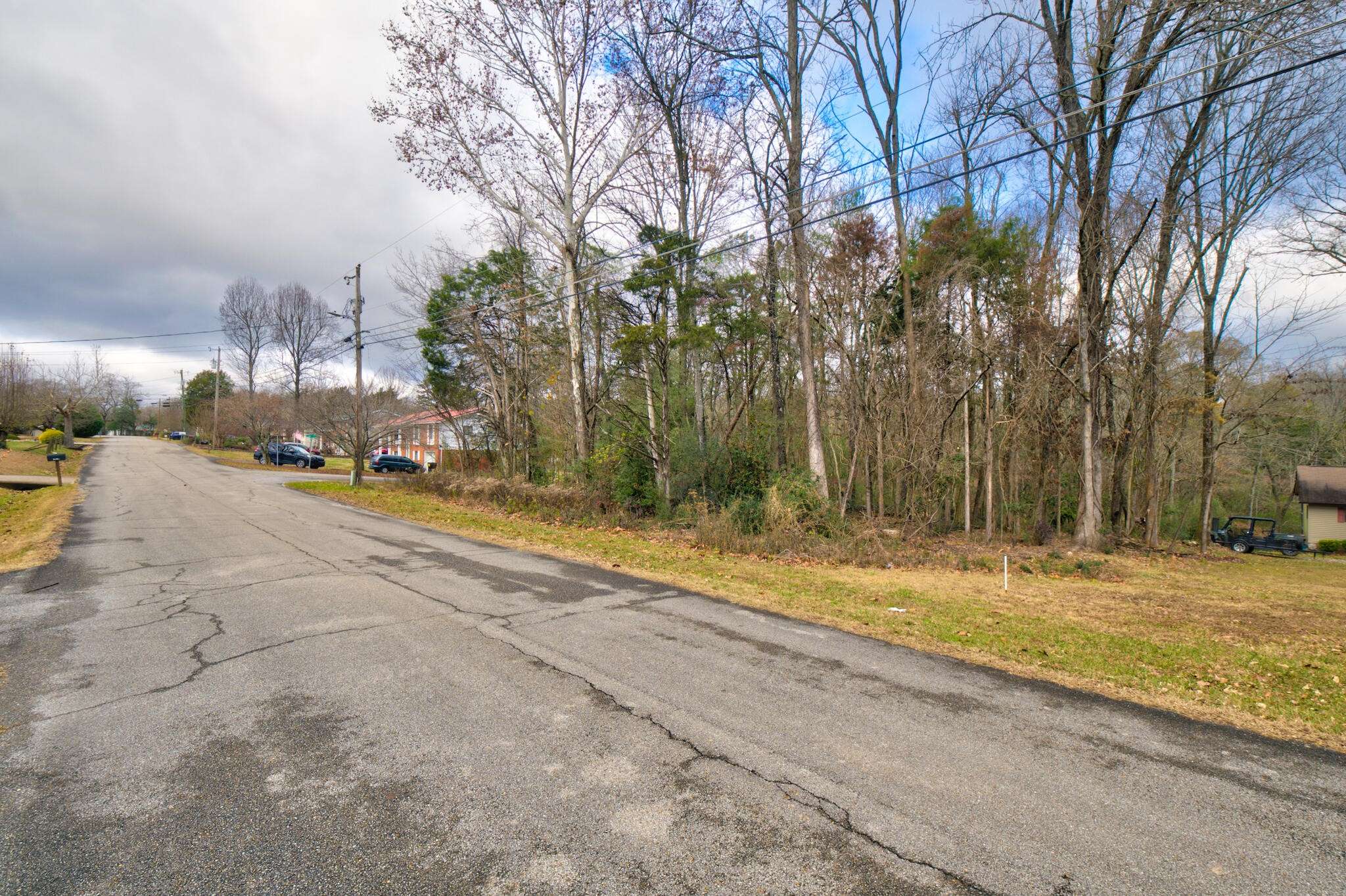 242013410 N Shore Acres Lisa Ln Road, Soddy Daisy, TN 37379