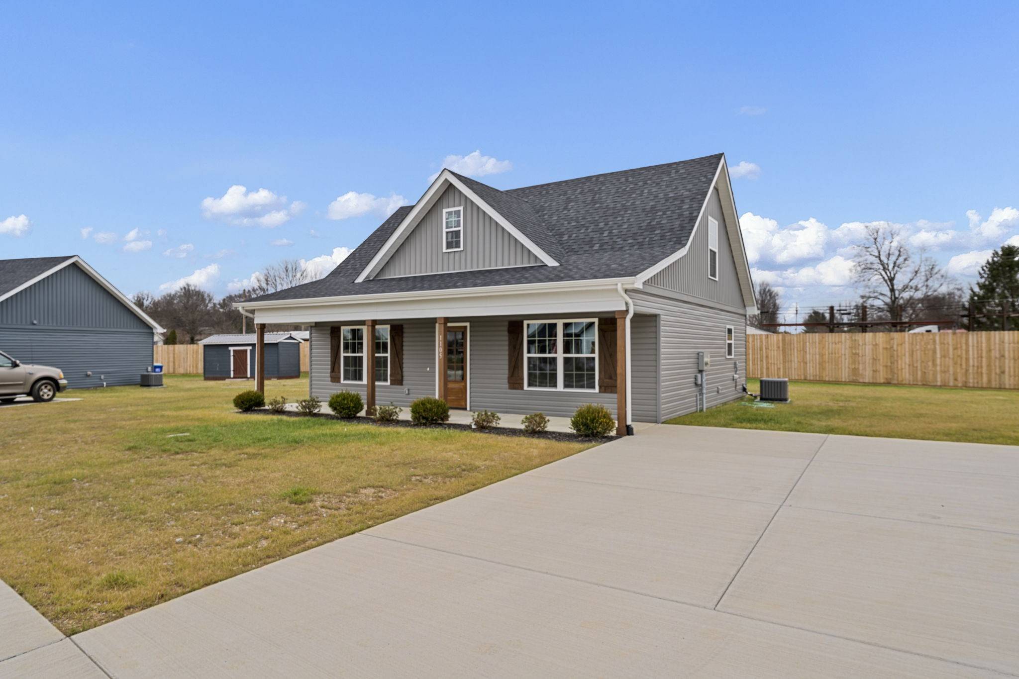 1105 Brook Court, Franklin, KY 42134