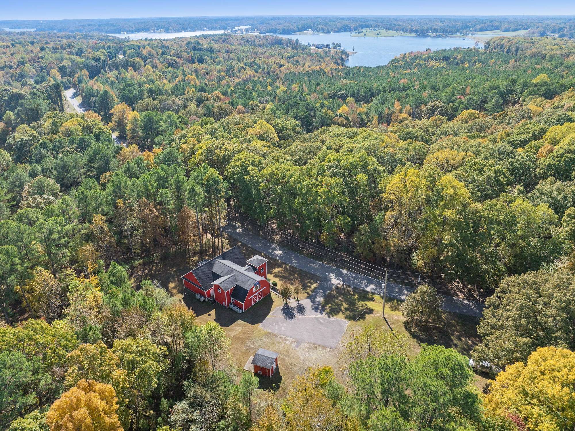 215 Baker Rd, Huntingdon, TN 38344