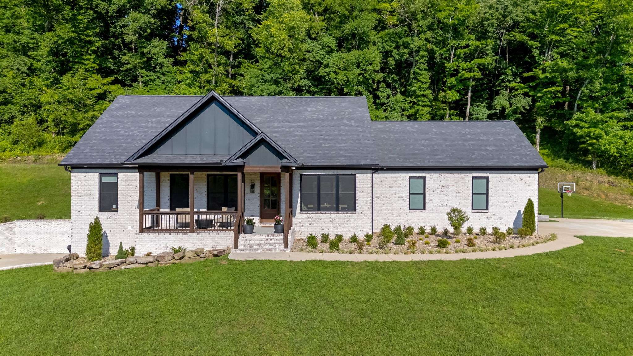 564 Mt Olive Cemetery Rd, Lynnville, TN 38472