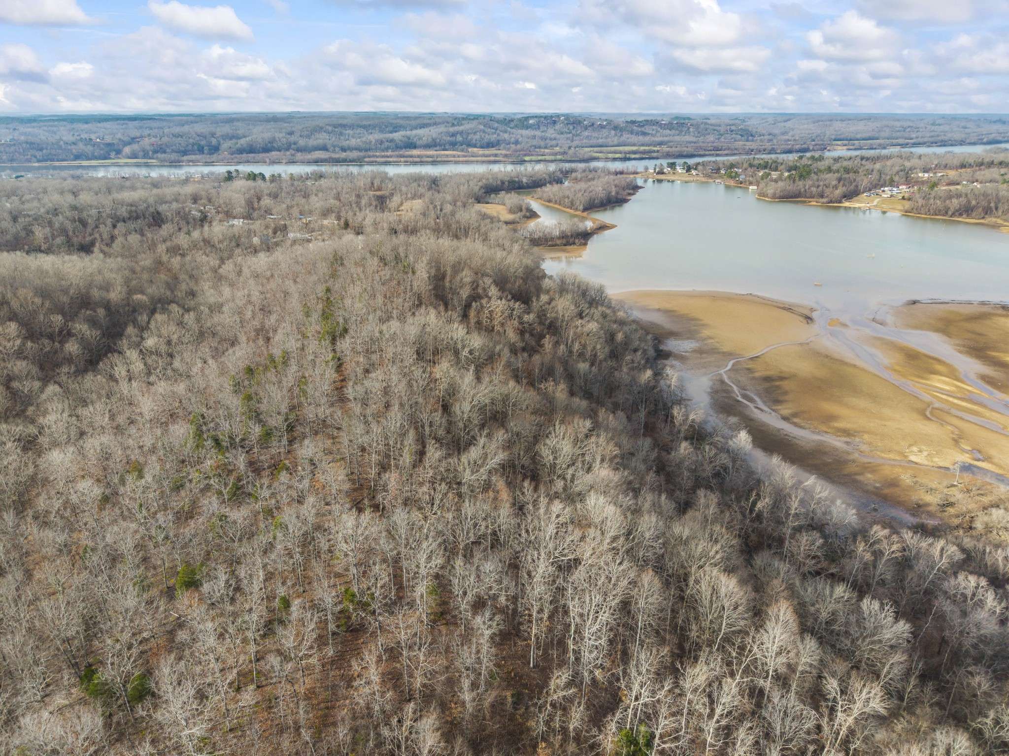 0 Toms Creek Rd, Linden, TN 37096