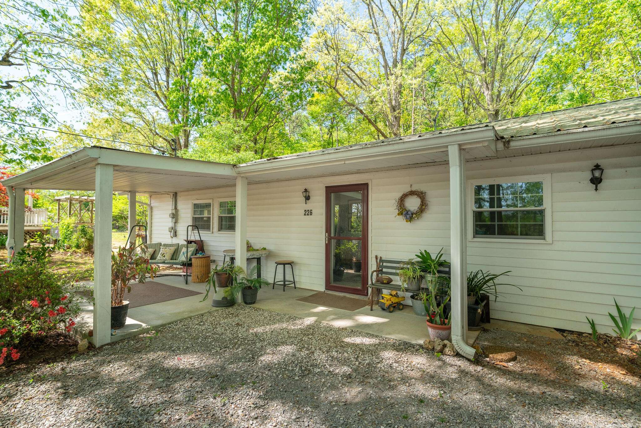 222226 County Road 705, Athens, TN 37303