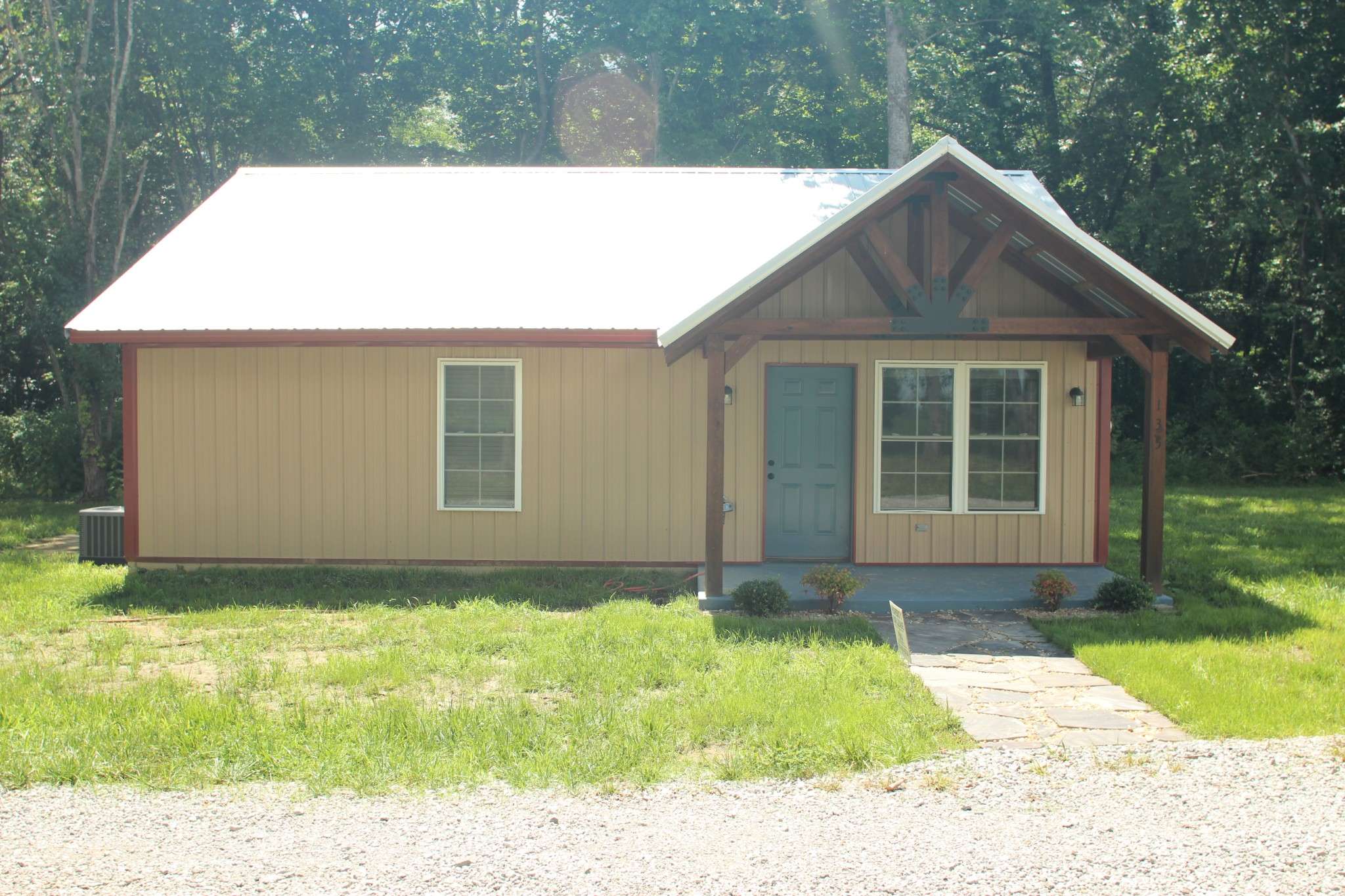 135 Jim Warren Rd, Mcminnville, TN 37110