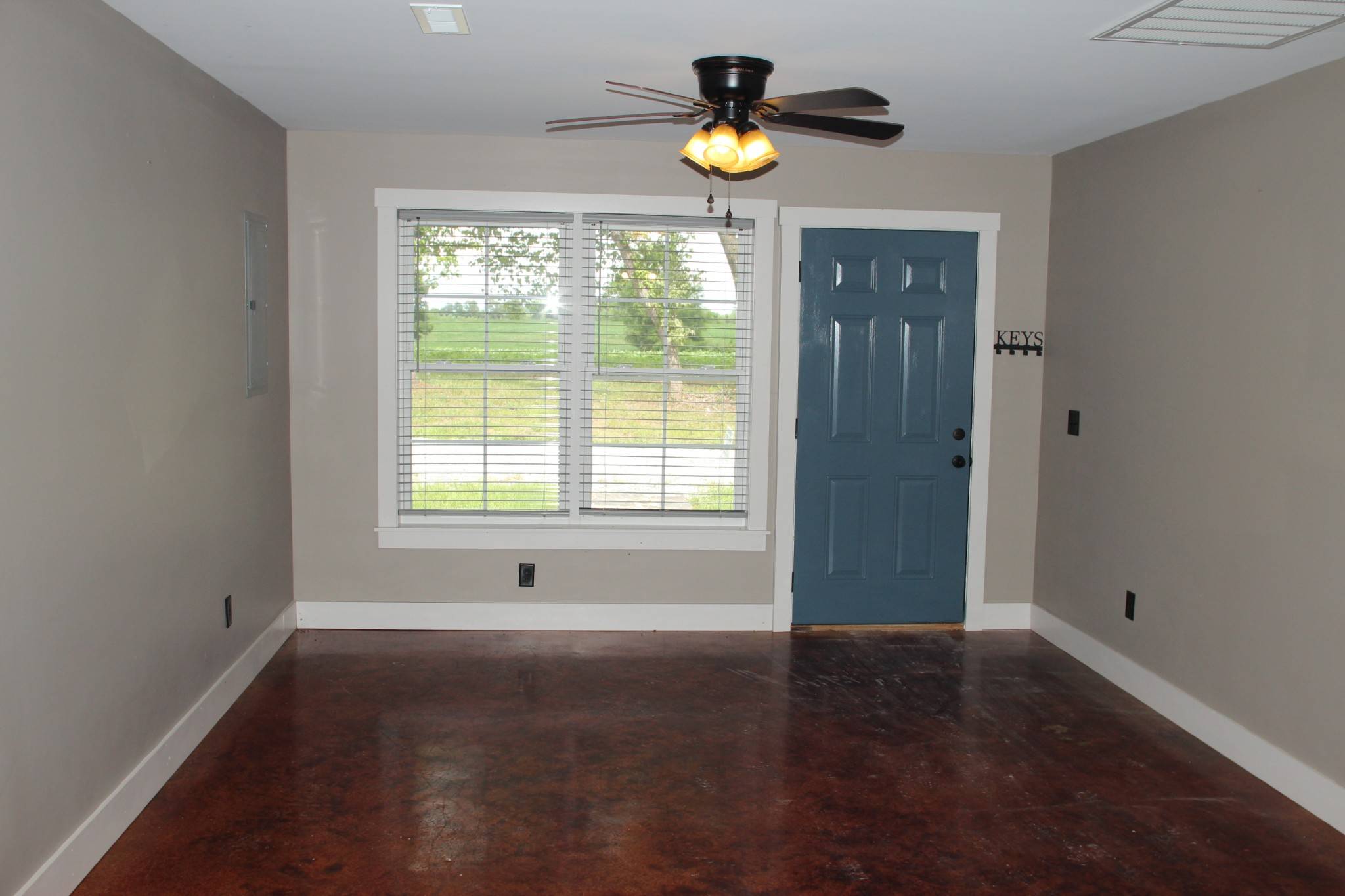135 Jim Warren Rd, Mcminnville, TN 37110