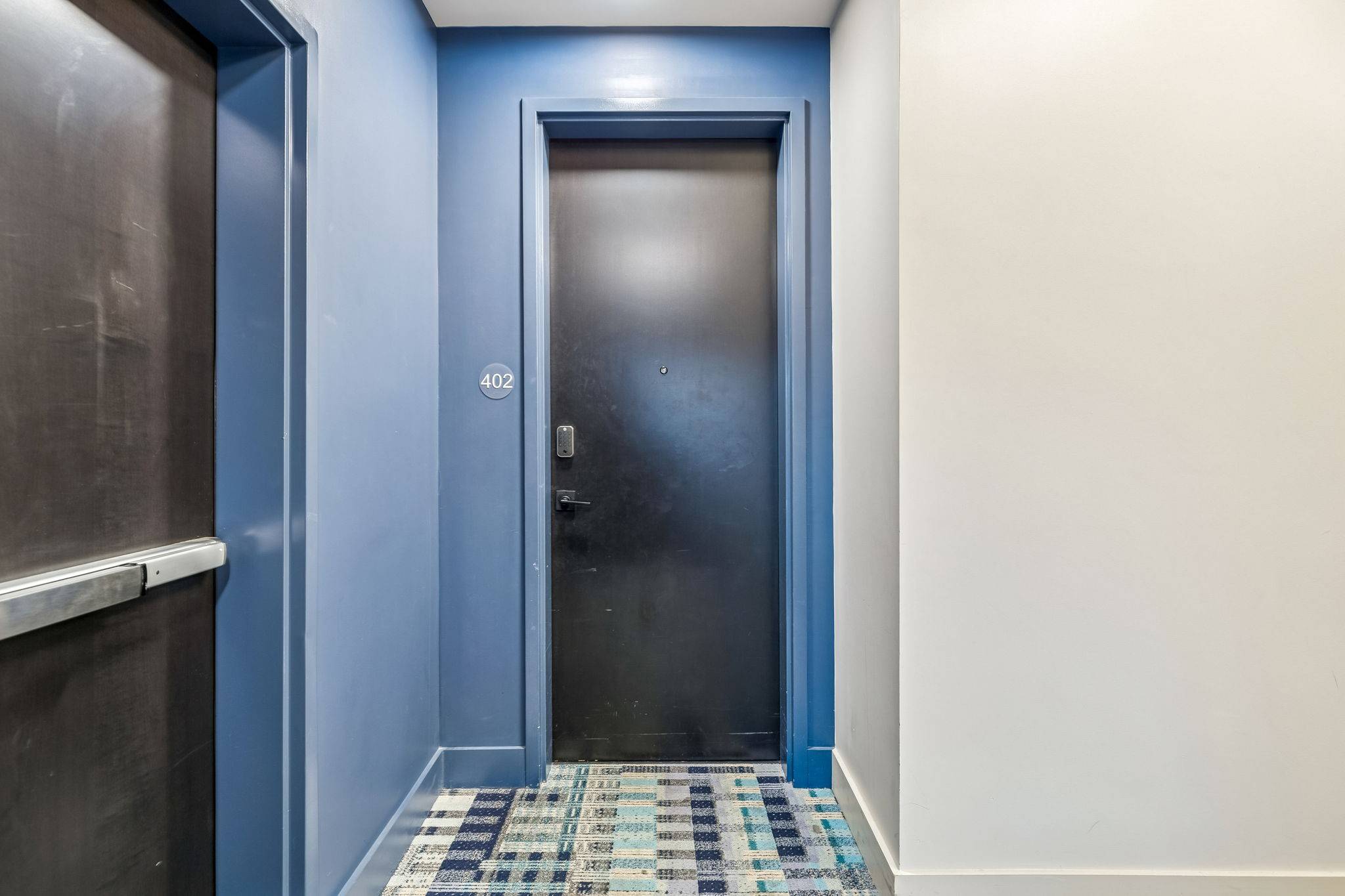 815 Main St #402, Nashville, TN 37206