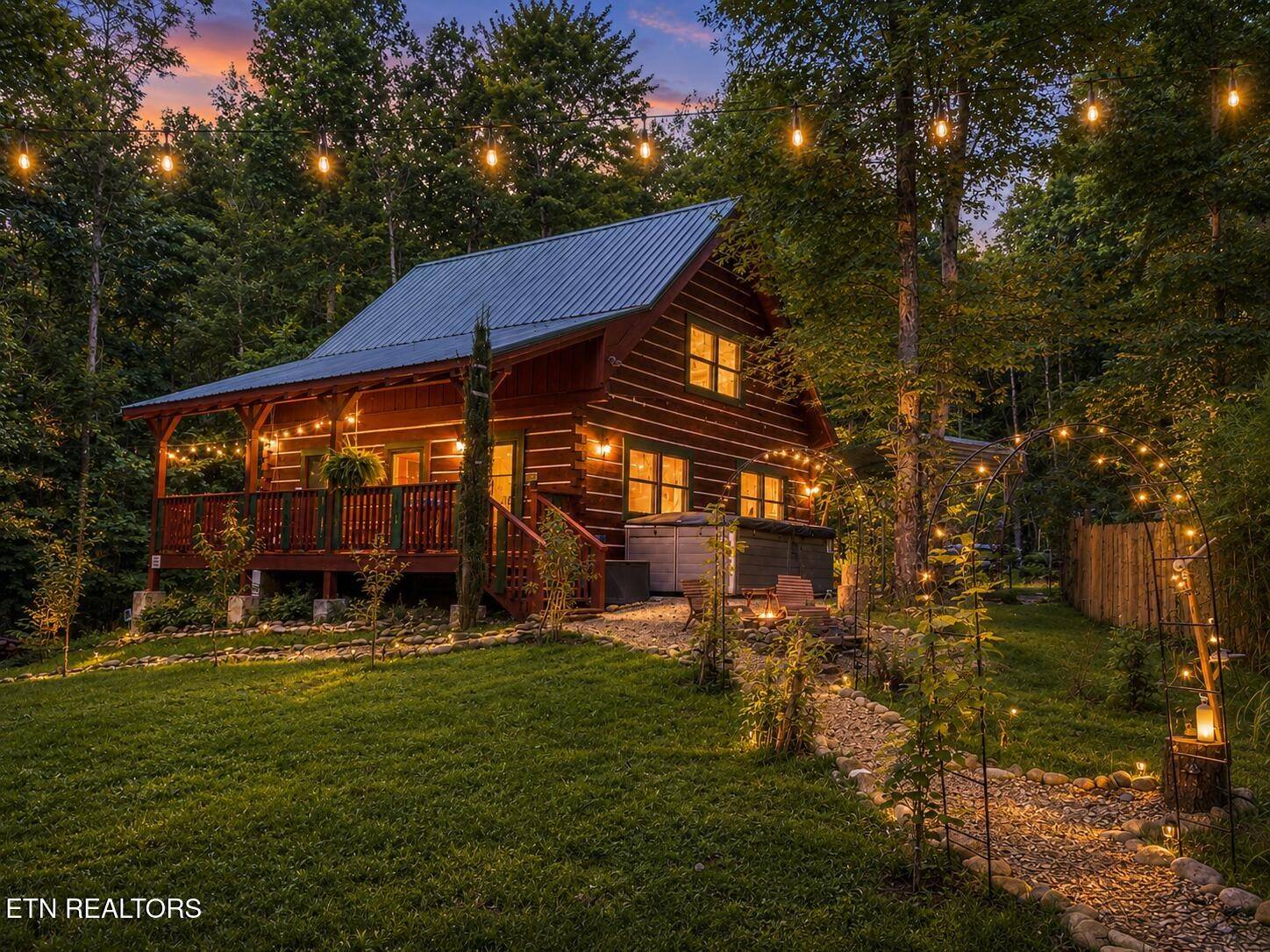 5150 Raven Branch Rd, Del Rio, TN 37727