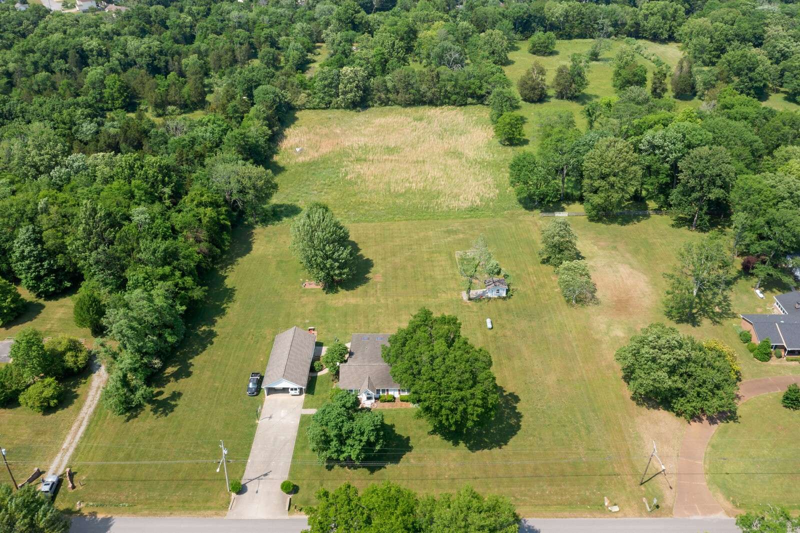 4100 Maxwell Rd, Antioch, TN 37013