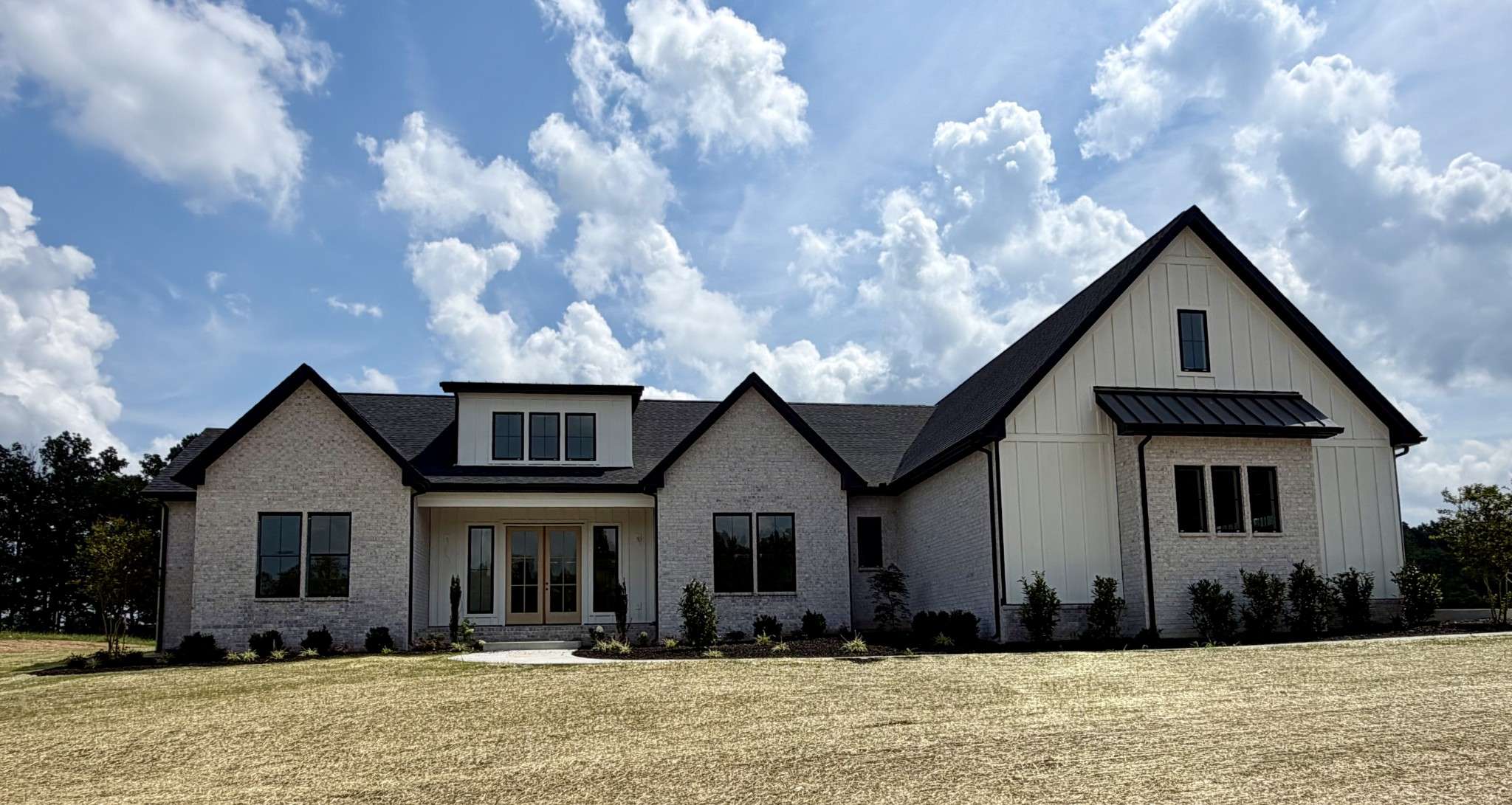 5 Pace Rd, Clarksville, TN 37043