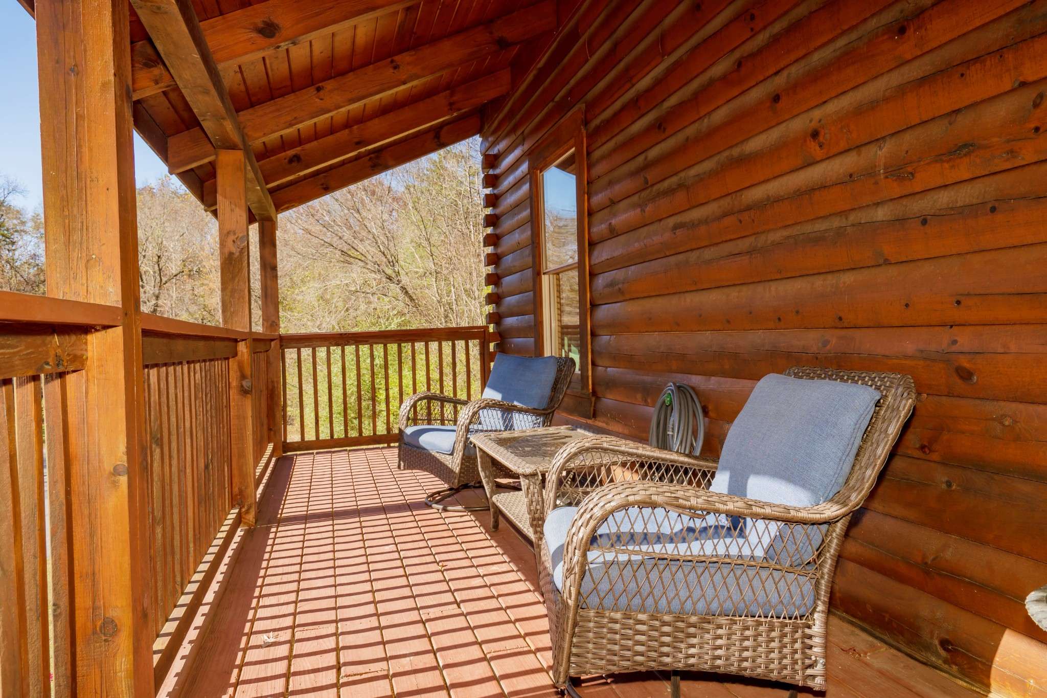 552 Blackberry Ridge Way, Pigeon Forge, TN 37863