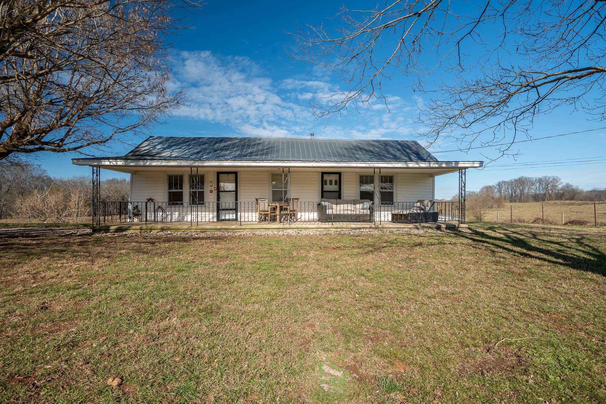 1545 Blue Springs Rd, Sparta, TN 38583