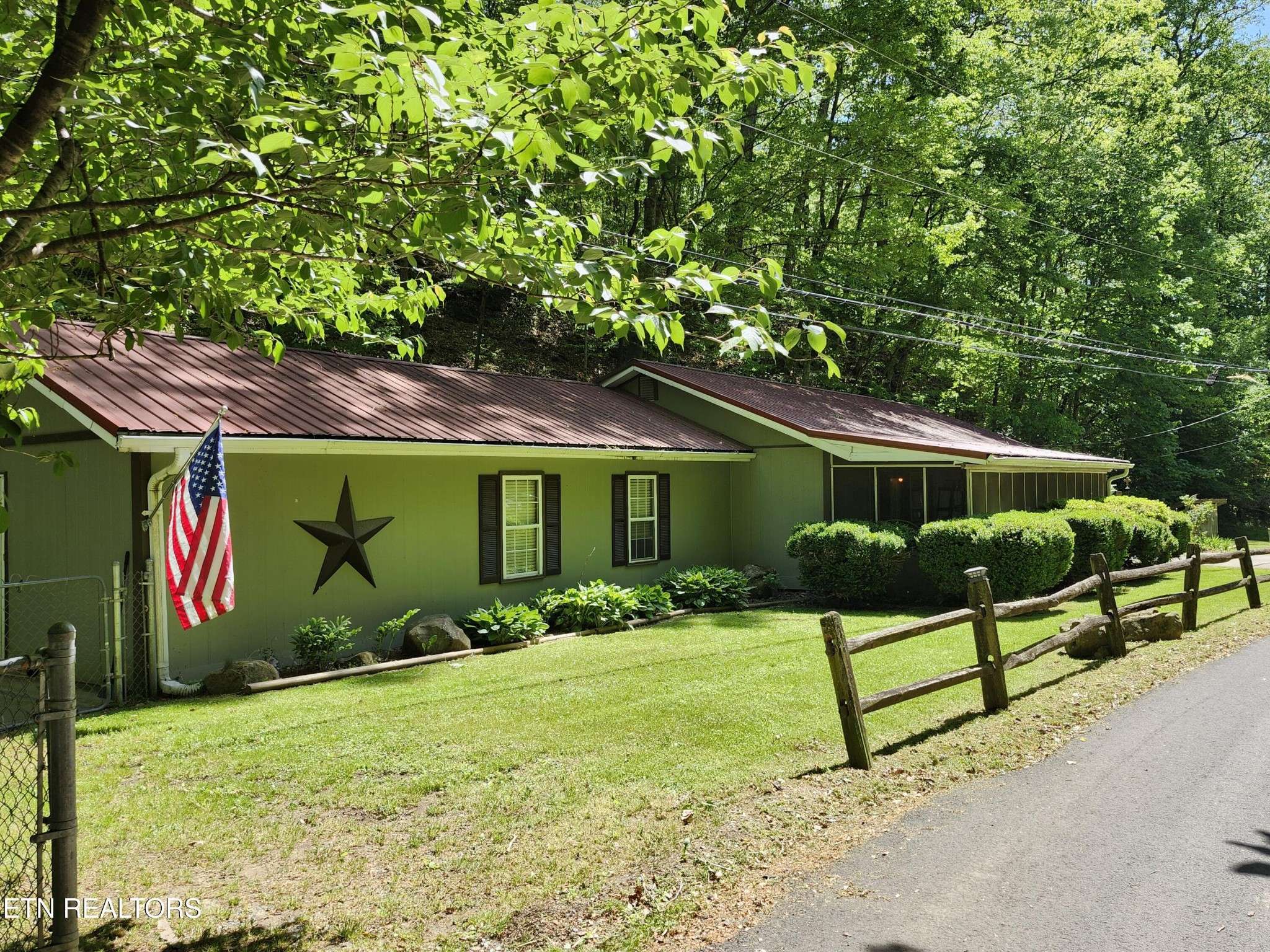 1090 Caney Creek Lane, Greeneville, TN 37745