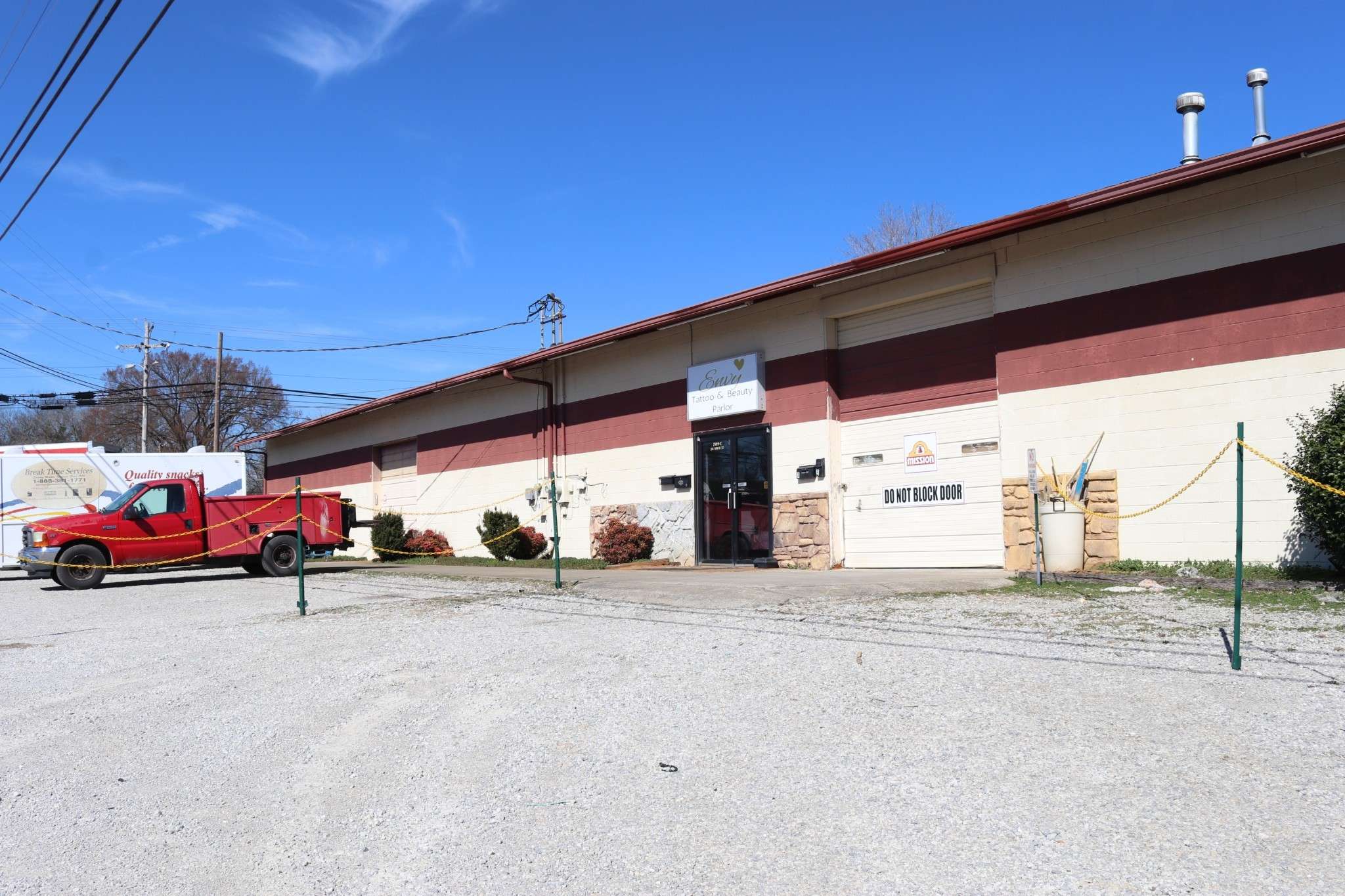 2019 S Main St, Columbia, TN 38401