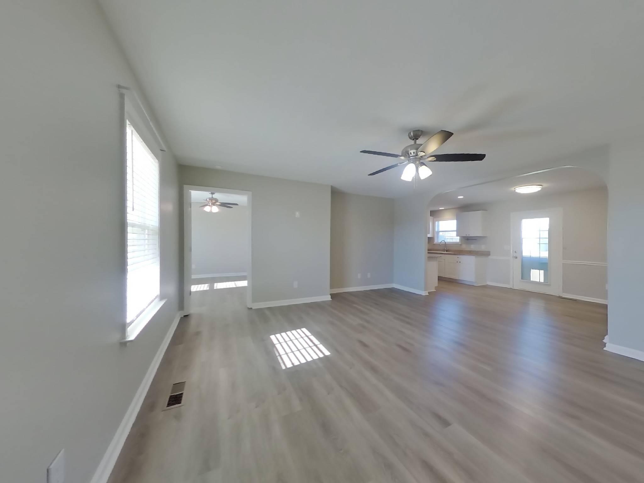 1612 Robert Rd, Columbia, TN 38401