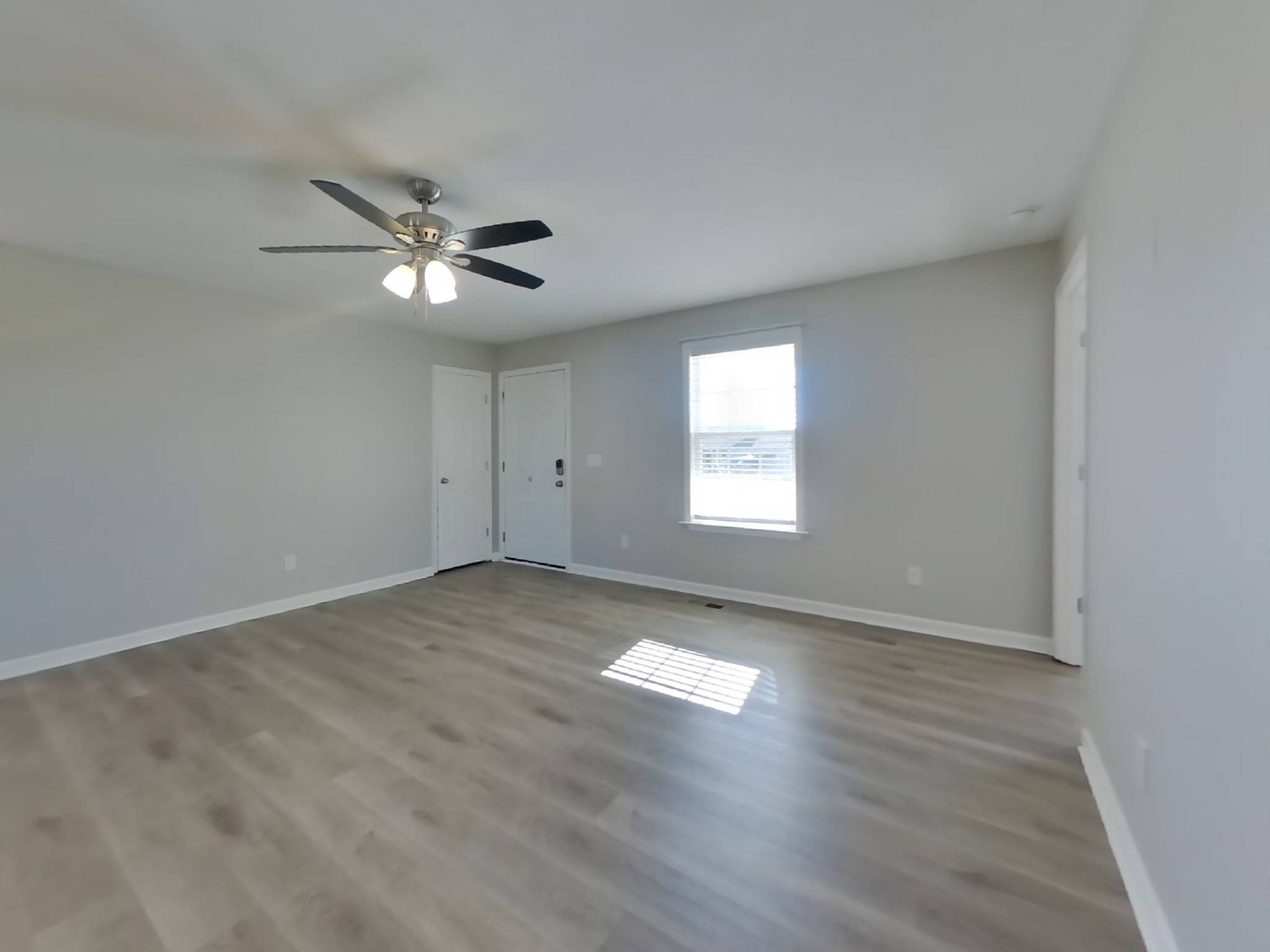 1612 Robert Rd, Columbia, TN 38401