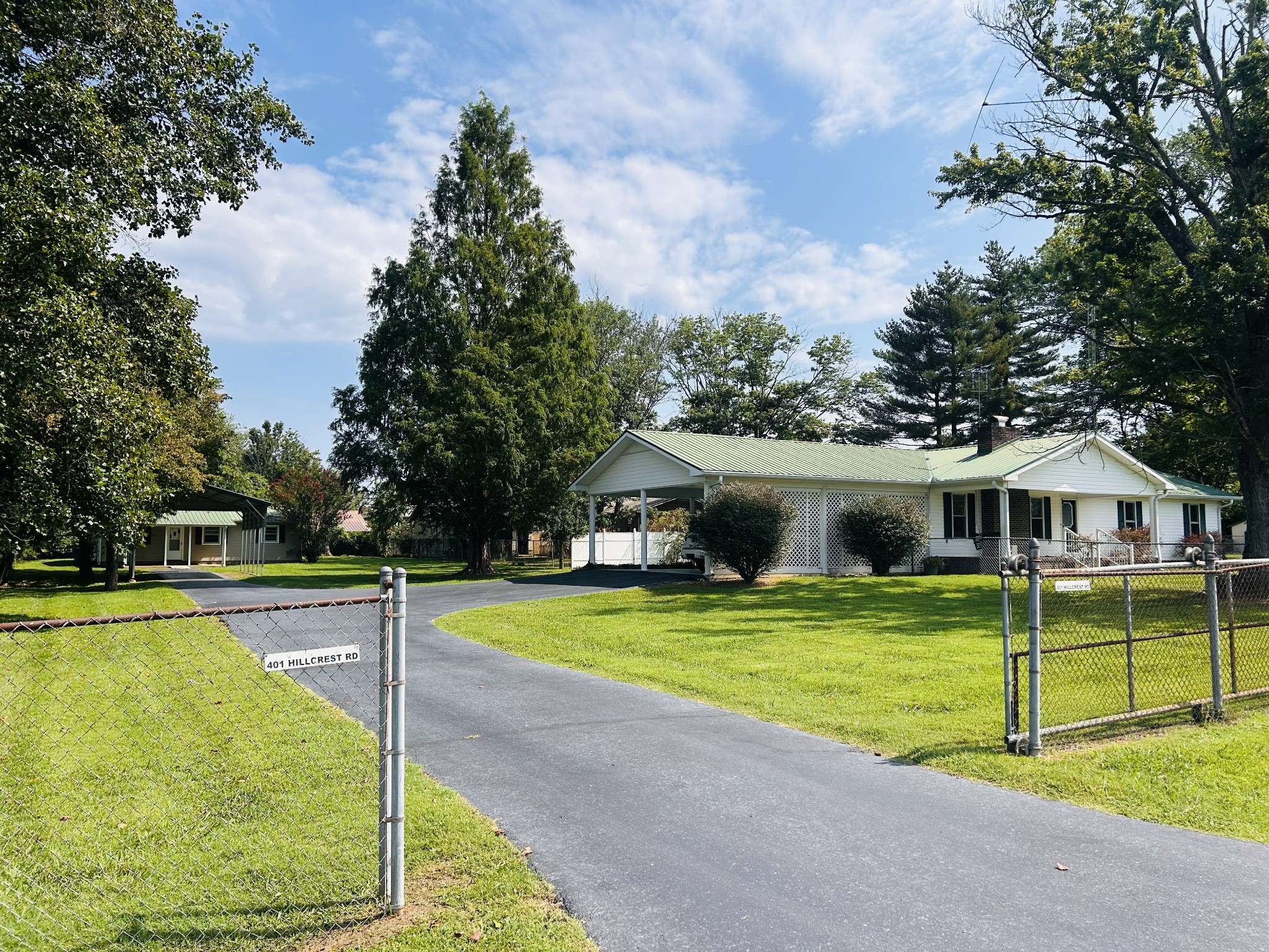 401 Hillcrest Rd, Manchester, TN 37355