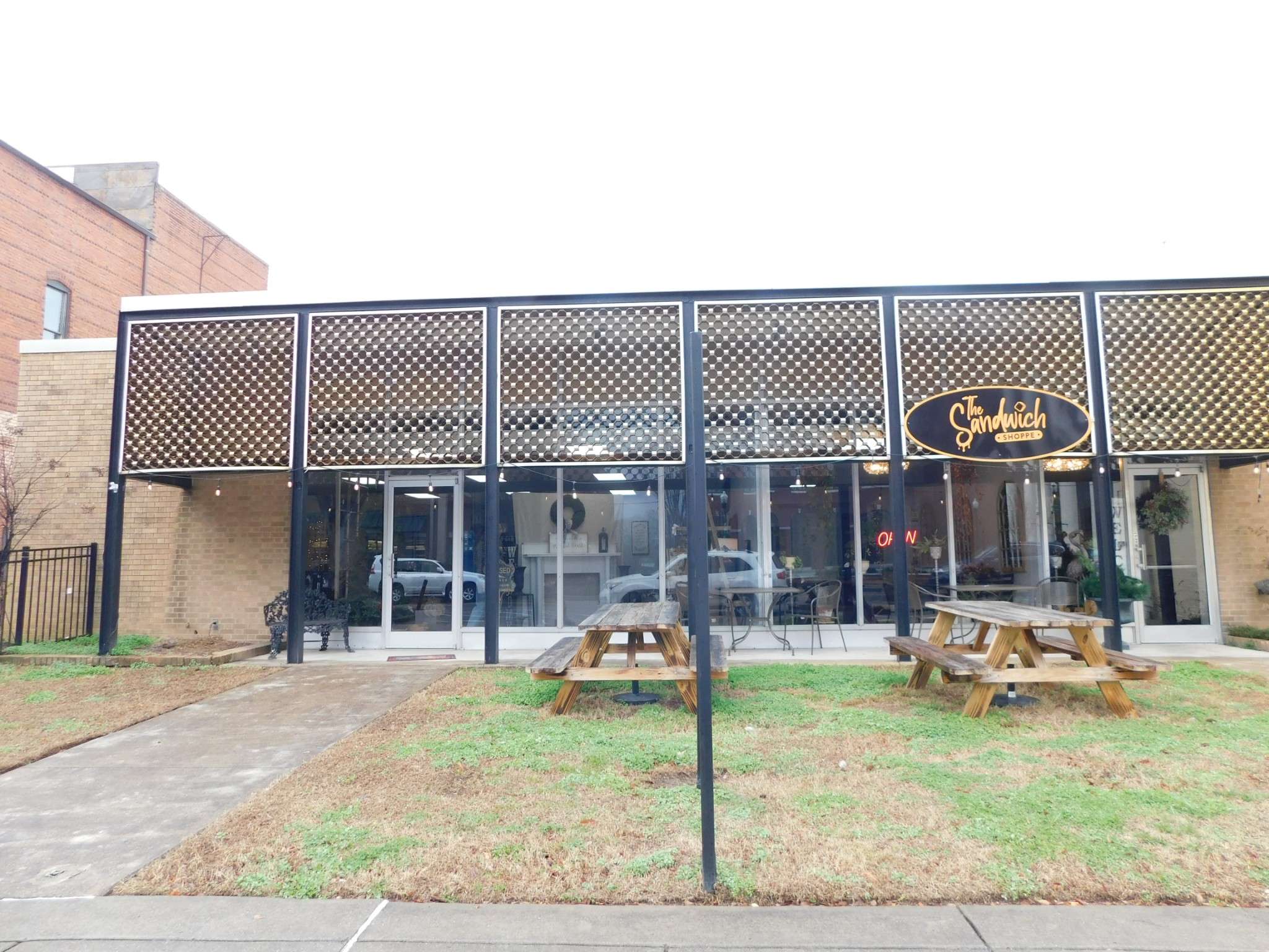 134 E Main St, Gallatin, TN 37066