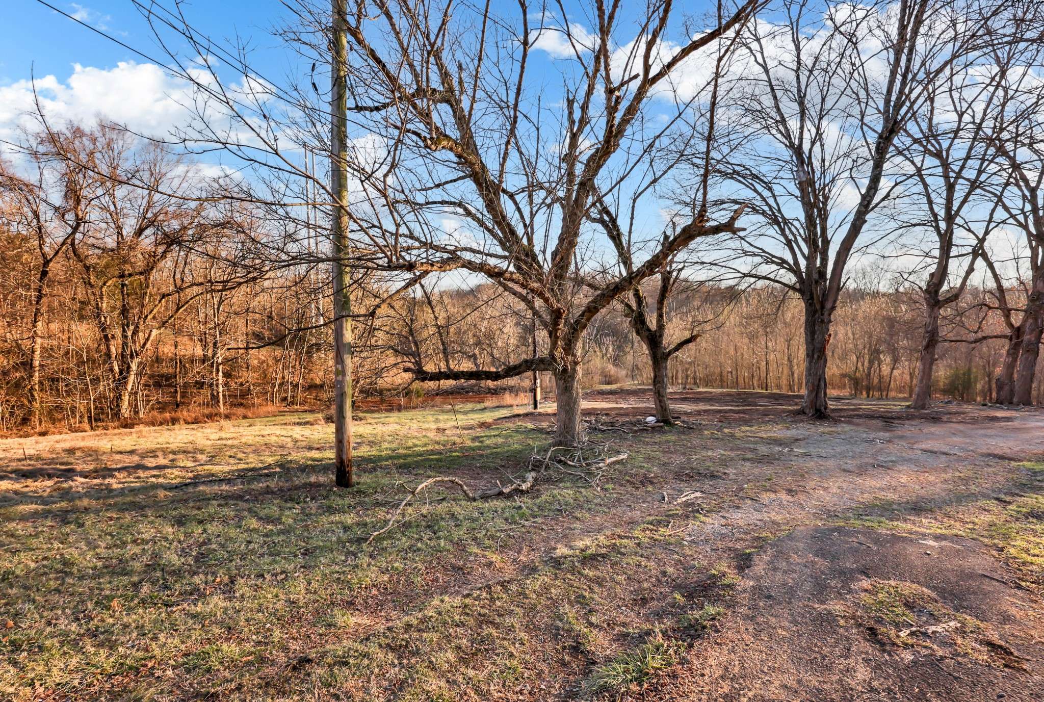 1986 Highway 76, Adams, TN 37010