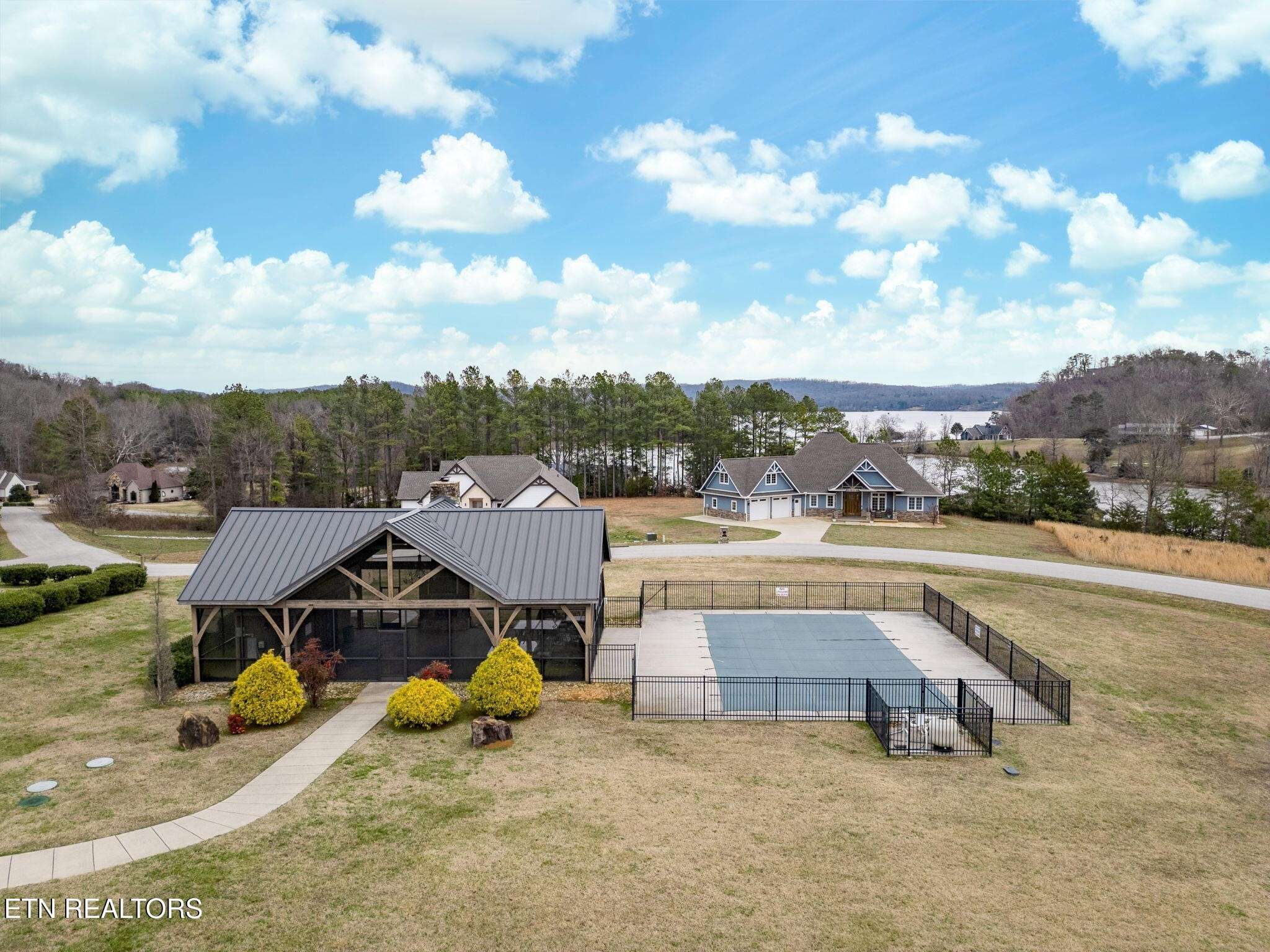 205 Reserve Point, Kingston, TN 37763