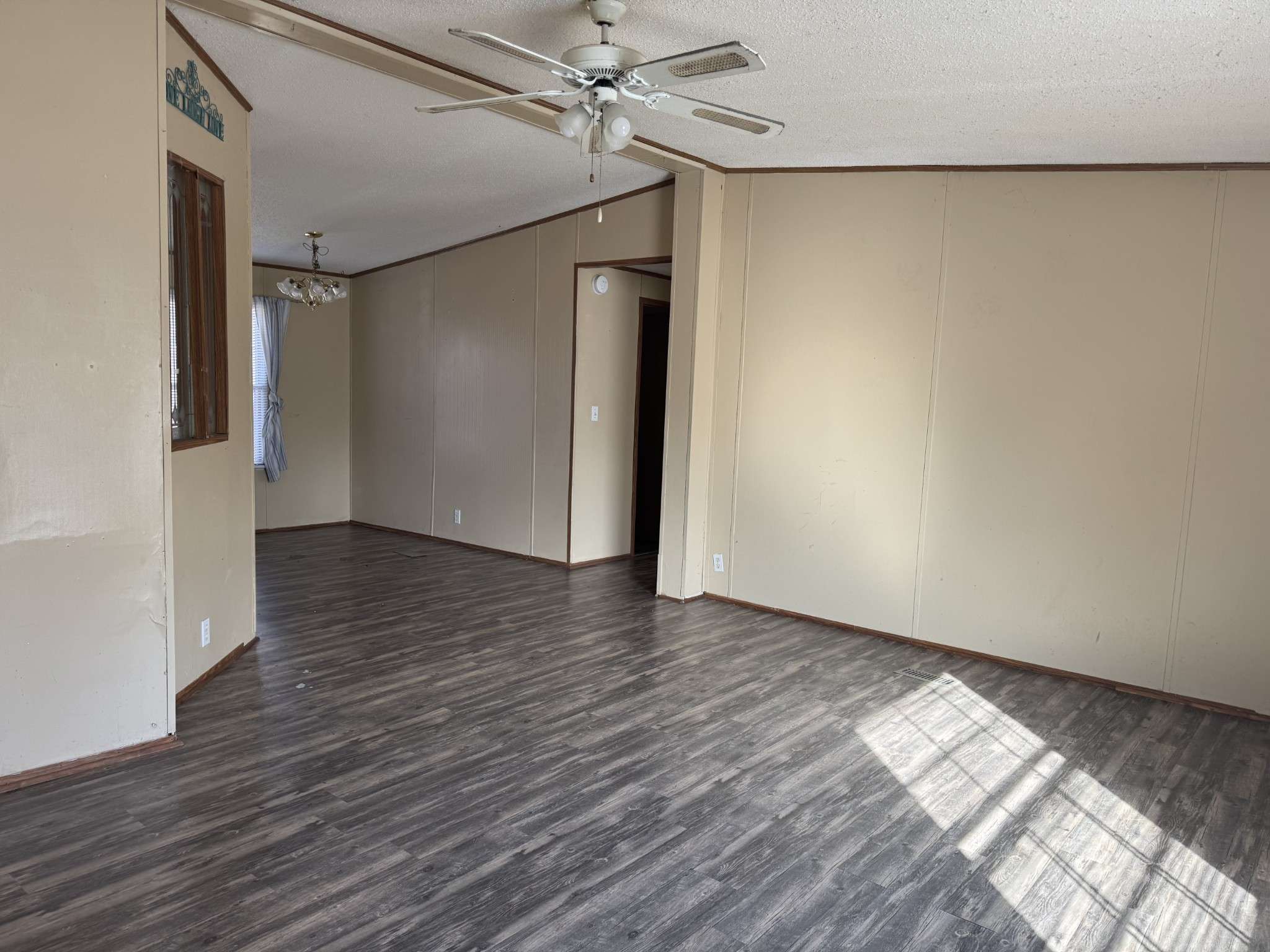 7531 Highway 100, Bon Aqua, TN 37025